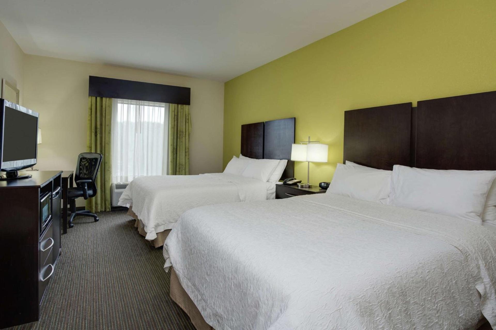 Hampton Inn Ozark photo 19