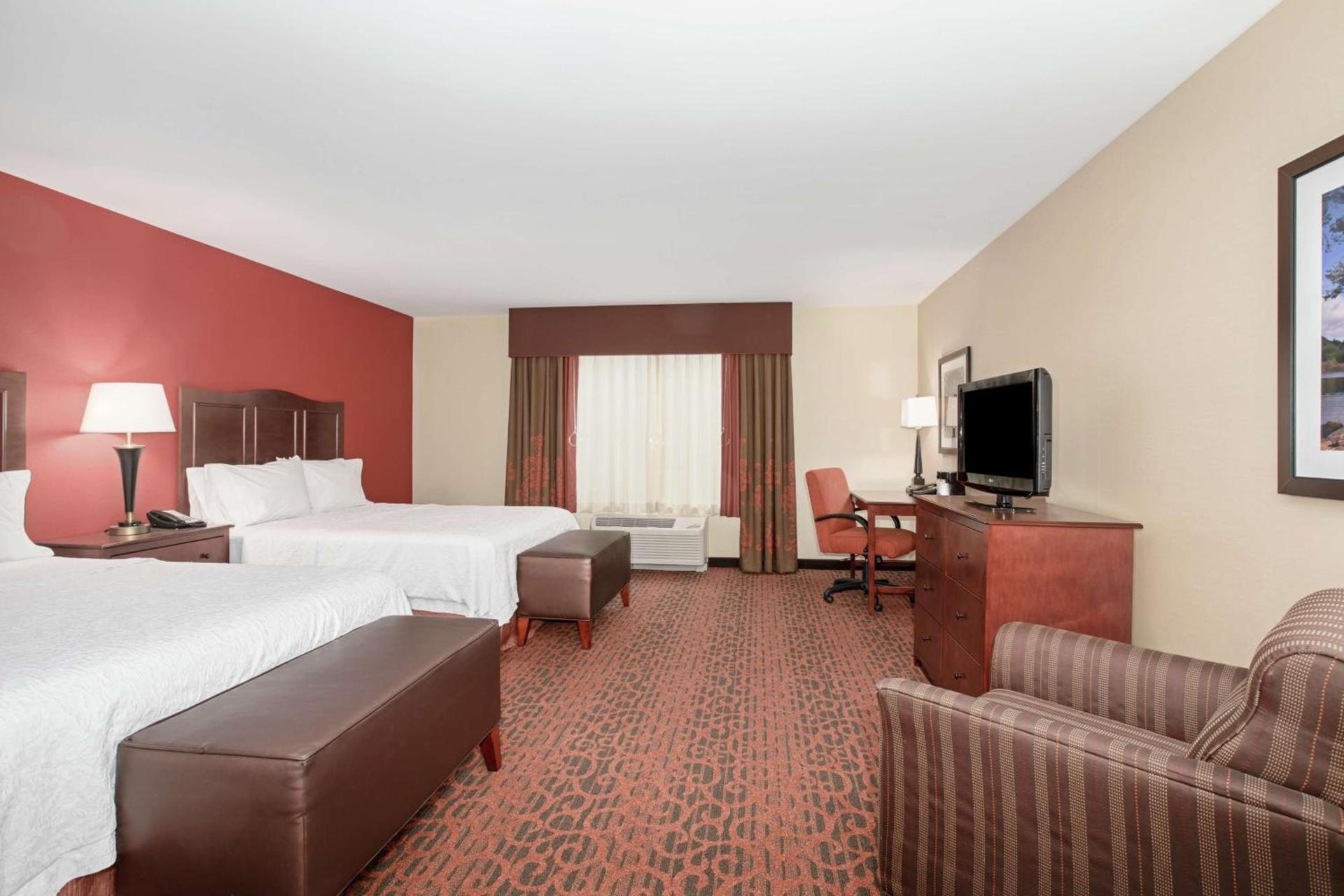 Hampton Inn and Suites Denver/South-RidgeGate photo 29