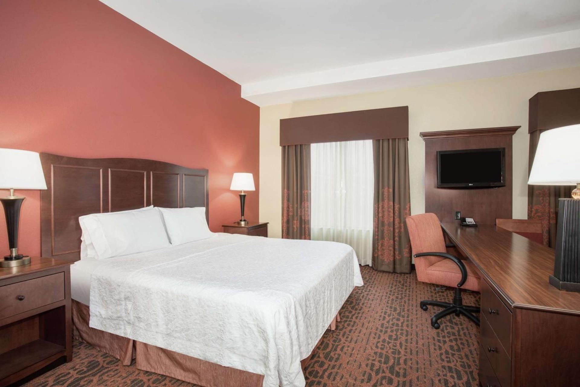 Hampton Inn and Suites Denver/South-RidgeGate photo 32