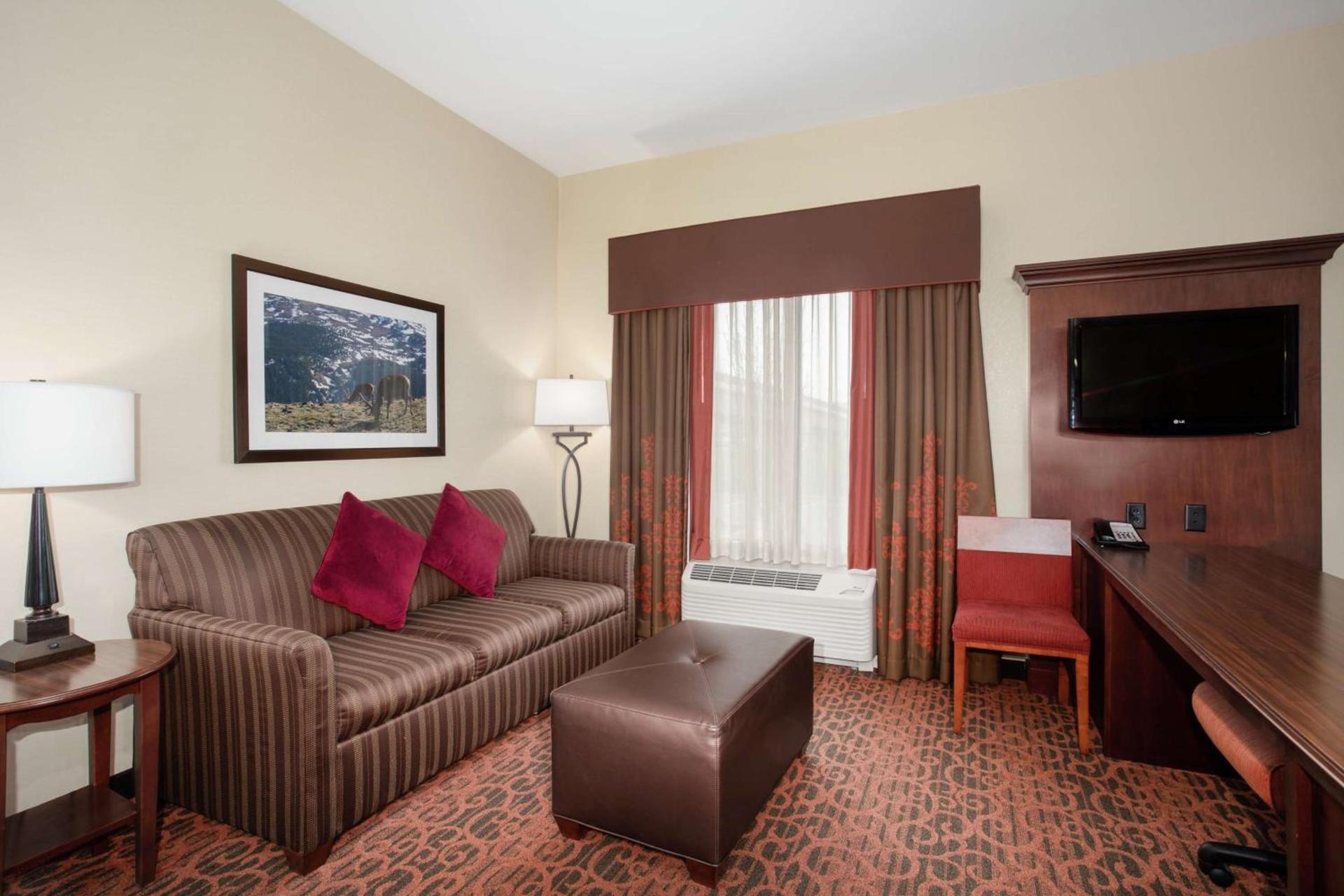 Hampton Inn and Suites Denver/South-RidgeGate photo 35
