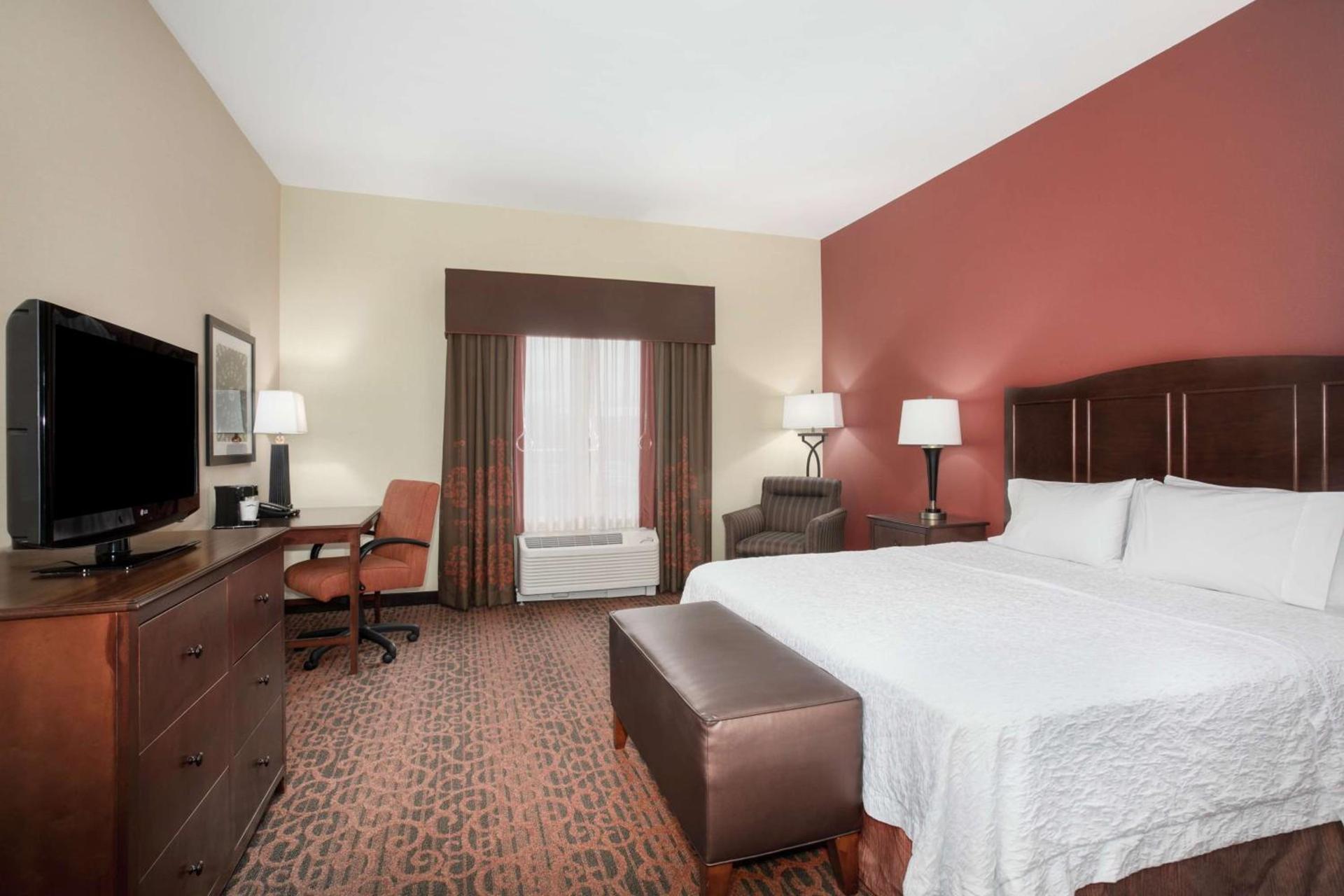 Hampton Inn and Suites Denver/South-RidgeGate photo 42