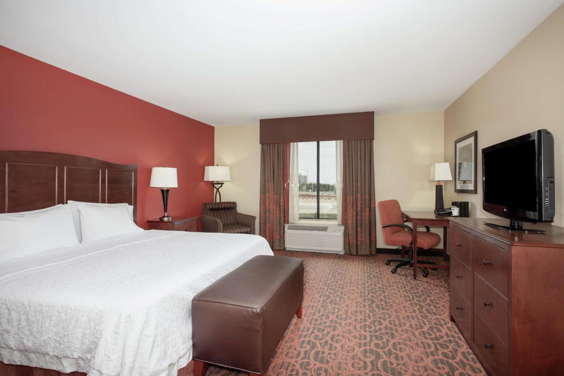 Hampton Inn and Suites Denver/South-RidgeGate photo 44