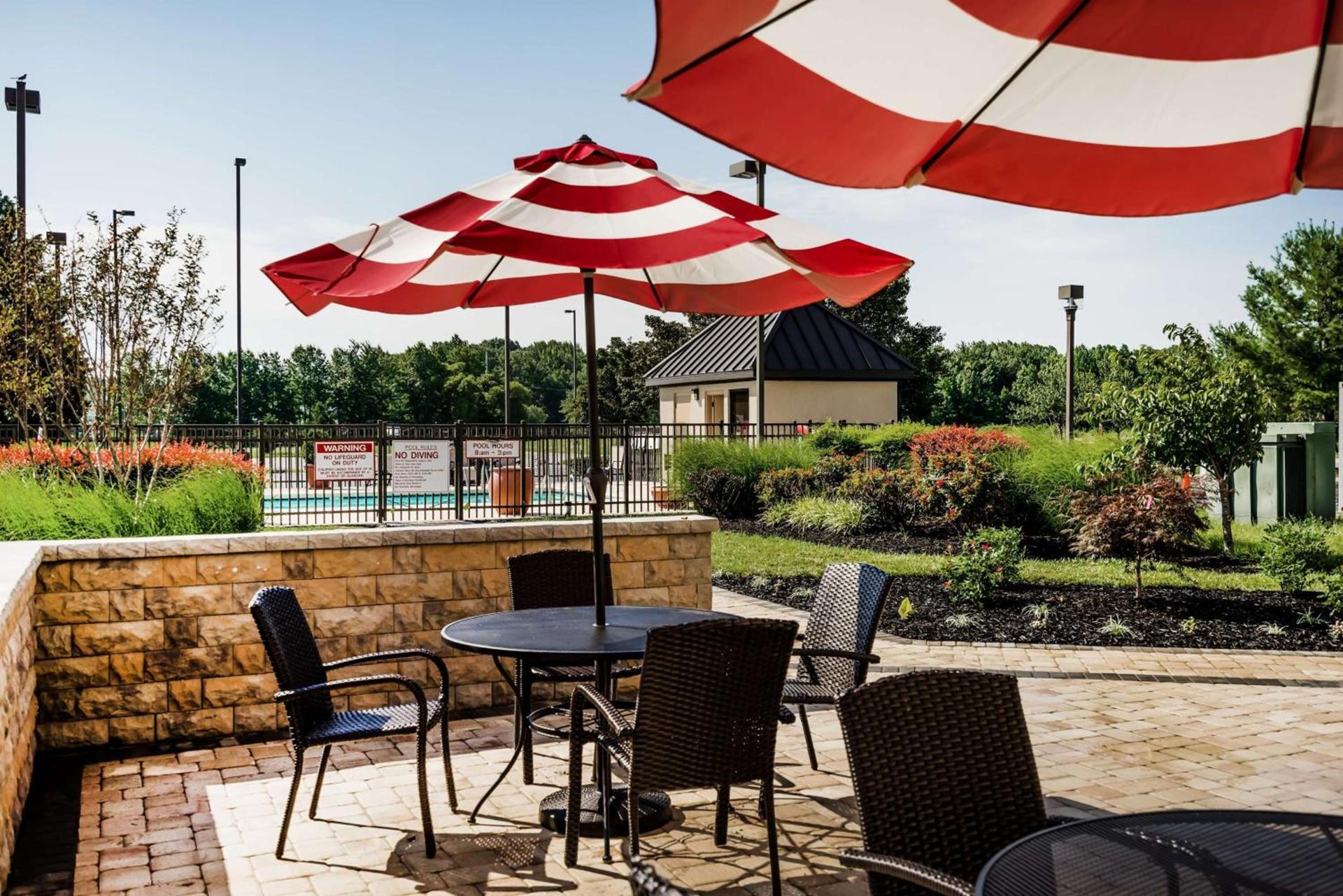 Hampton Inn Dover photo 2