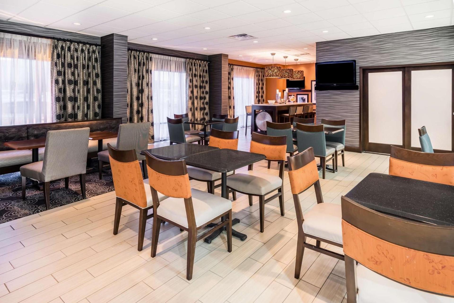Hampton Inn Dover photo 4