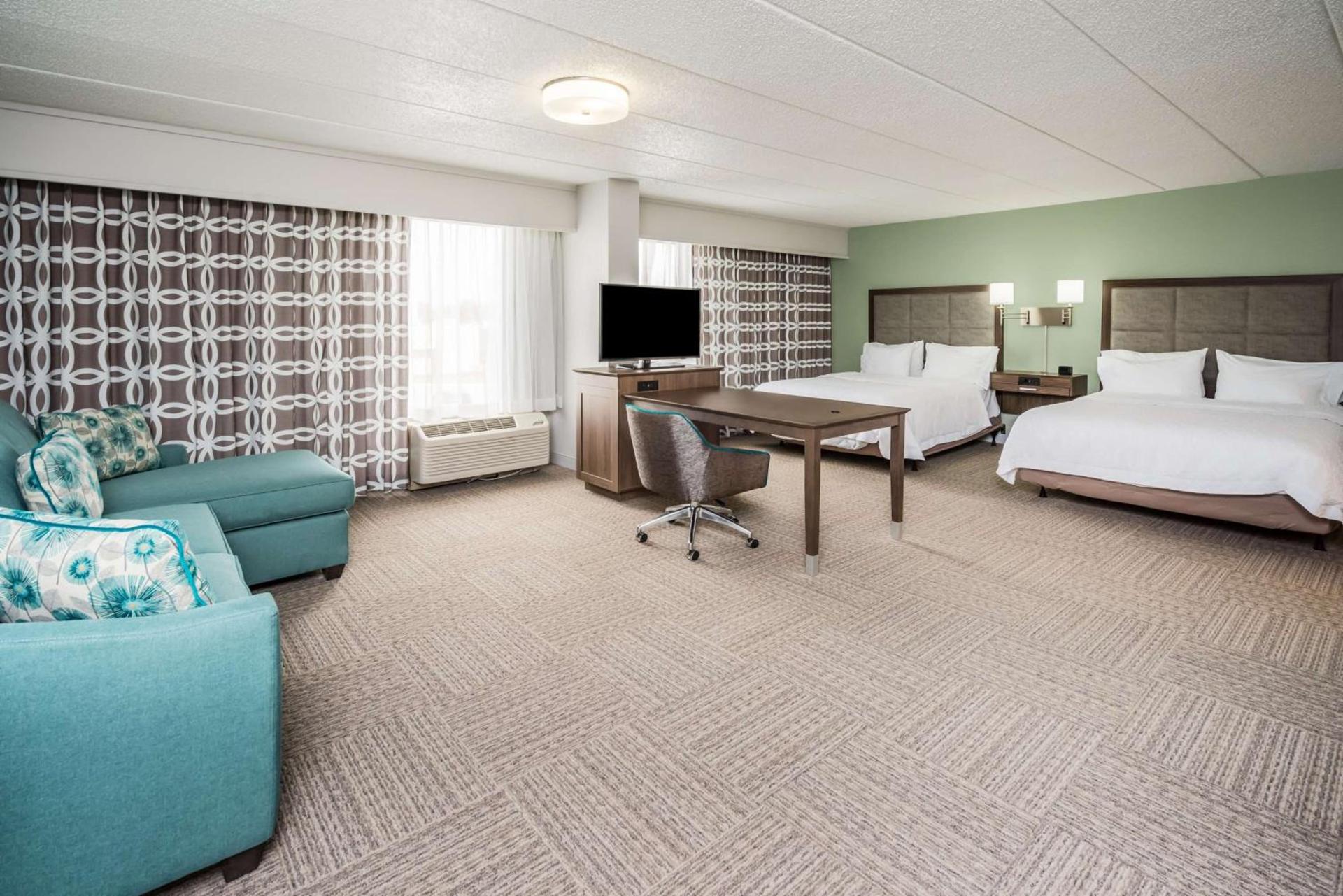 Hampton Inn Dover photo 17
