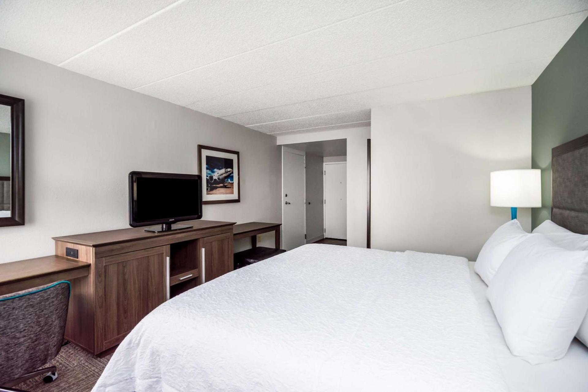 Hampton Inn Dover photo 20