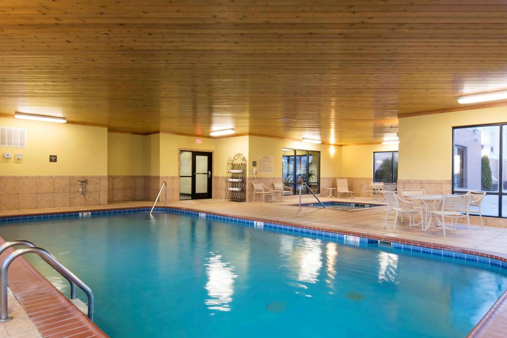 Hampton Inn & Suites Danville photo 6