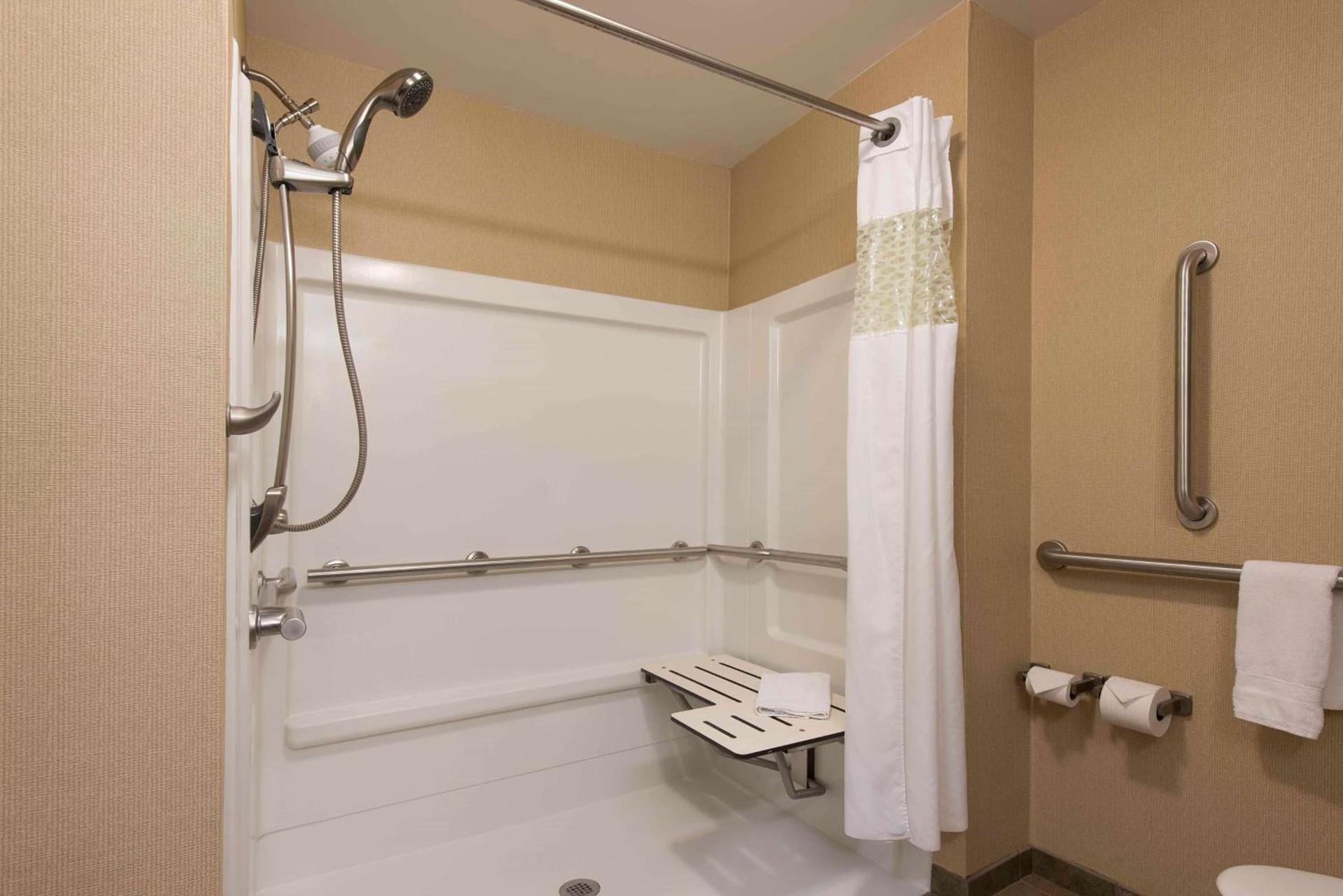 Hampton Inn & Suites Danville photo 19