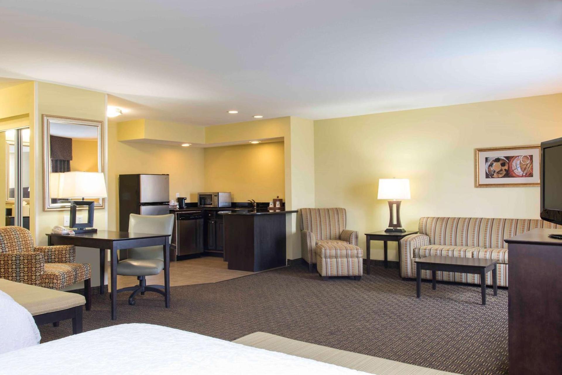 Hampton Inn & Suites Danville photo 28