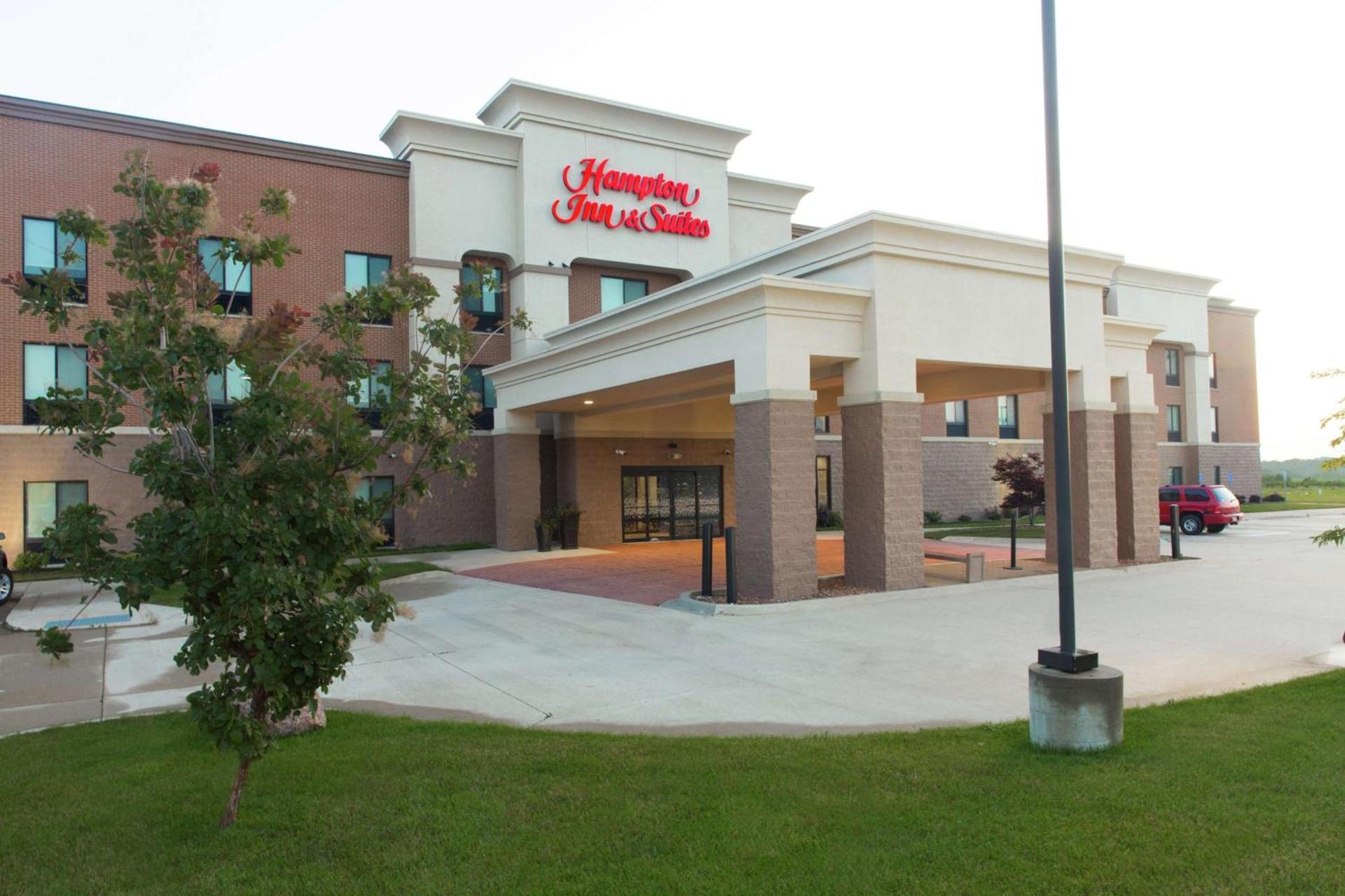 Hampton Inn & Suites Ankeny photo 2
