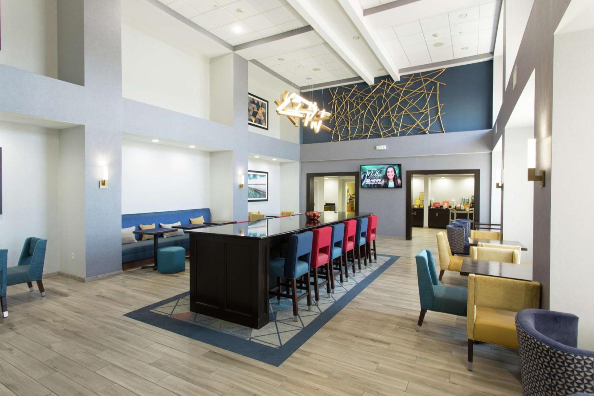 Hampton Inn & Suites Ankeny photo 20