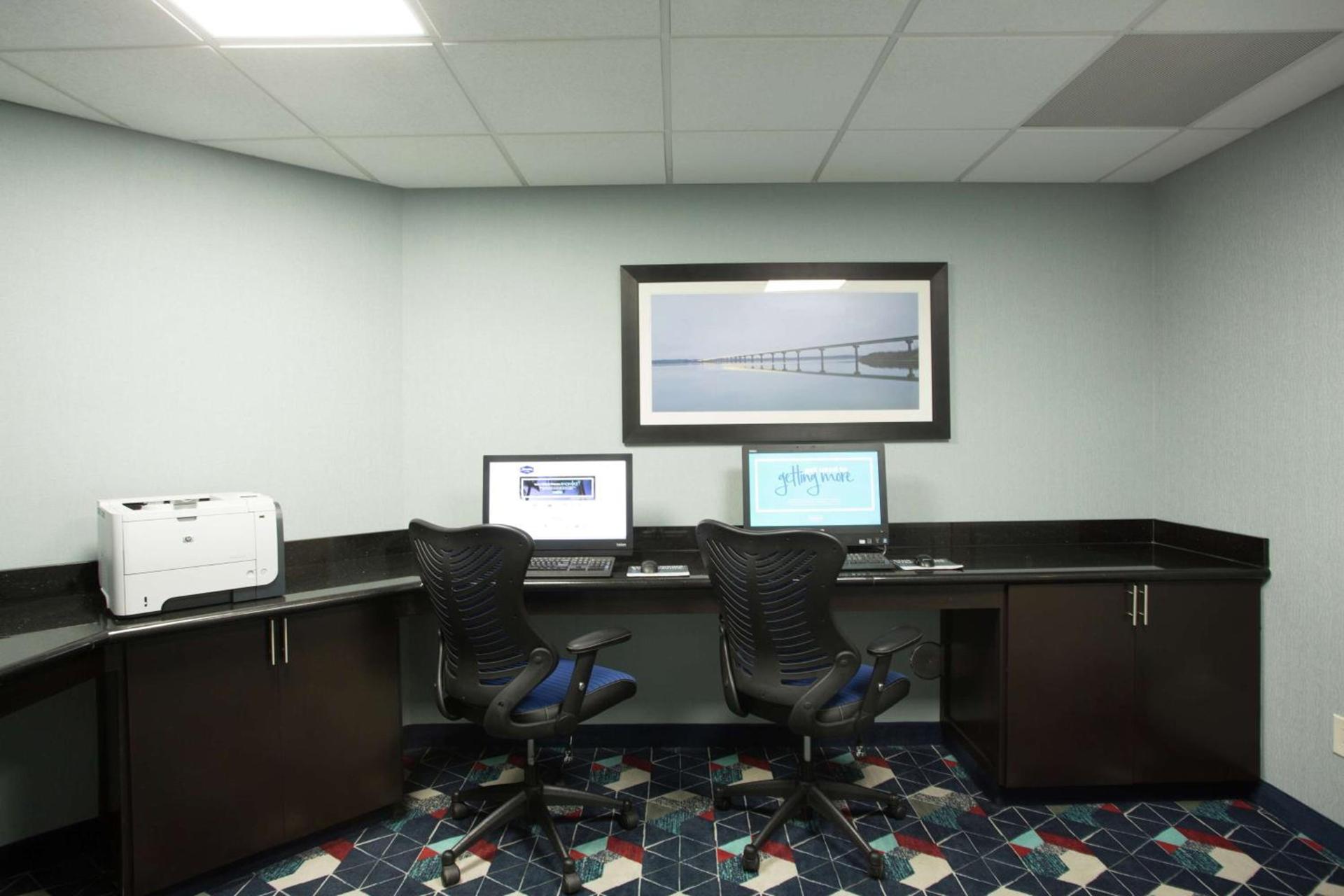 Hampton Inn & Suites Ankeny photo 48