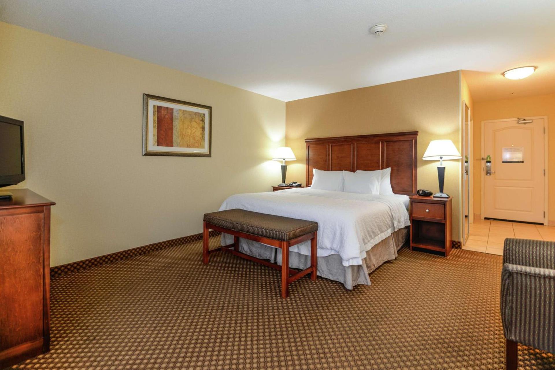 Hampton Inn & Suites Detroit/Chesterfield photo 51