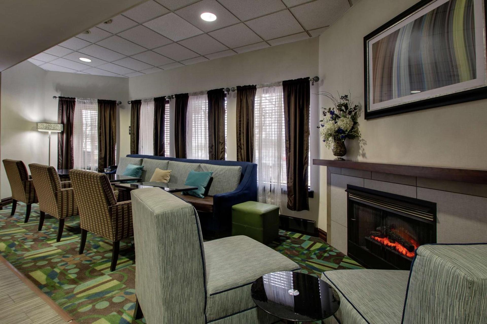 Hampton Inn DuBois photo 4