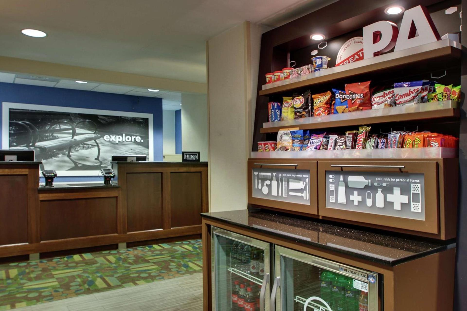 Hampton Inn DuBois photo 8