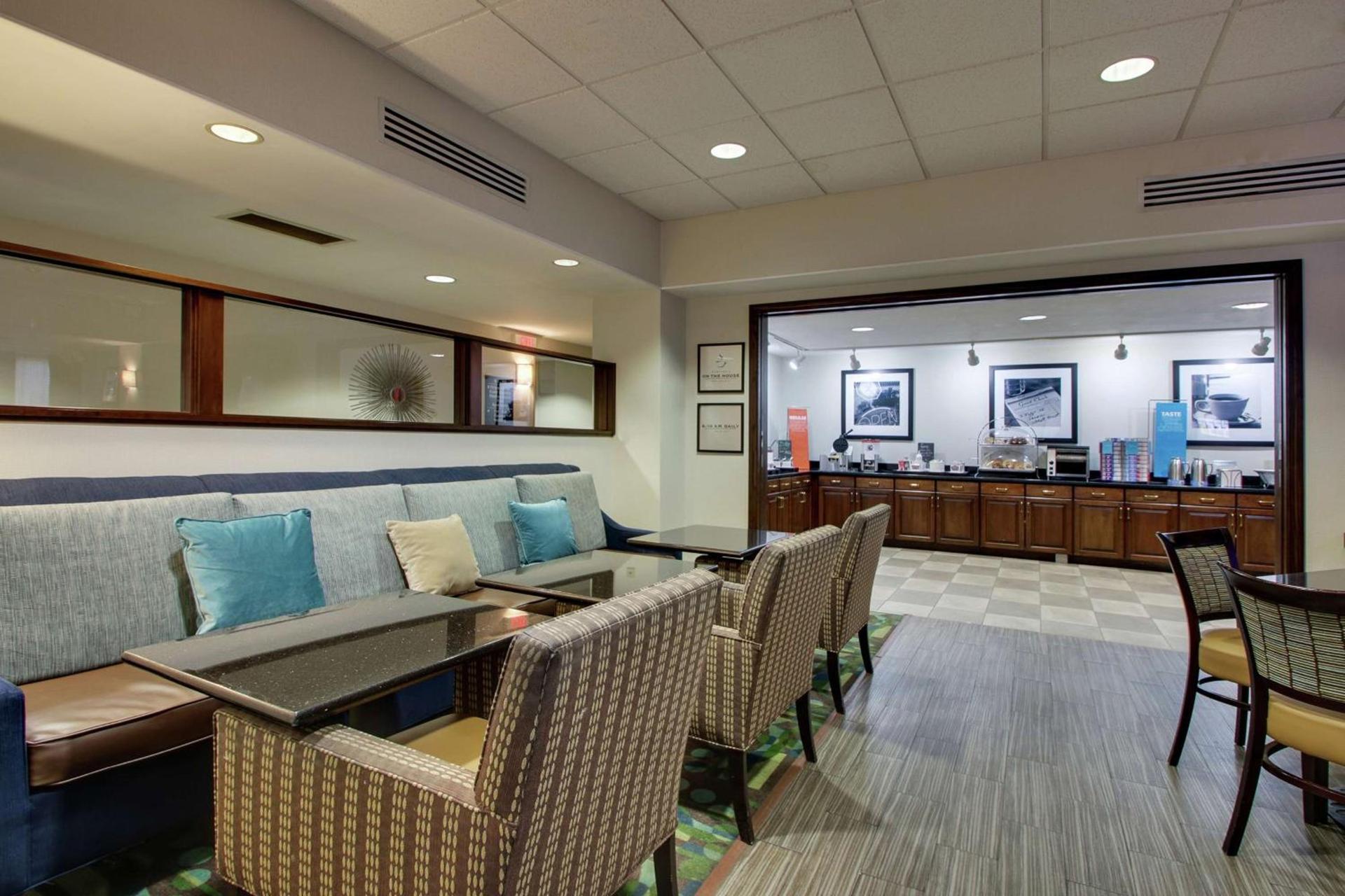 Hampton Inn DuBois photo 16