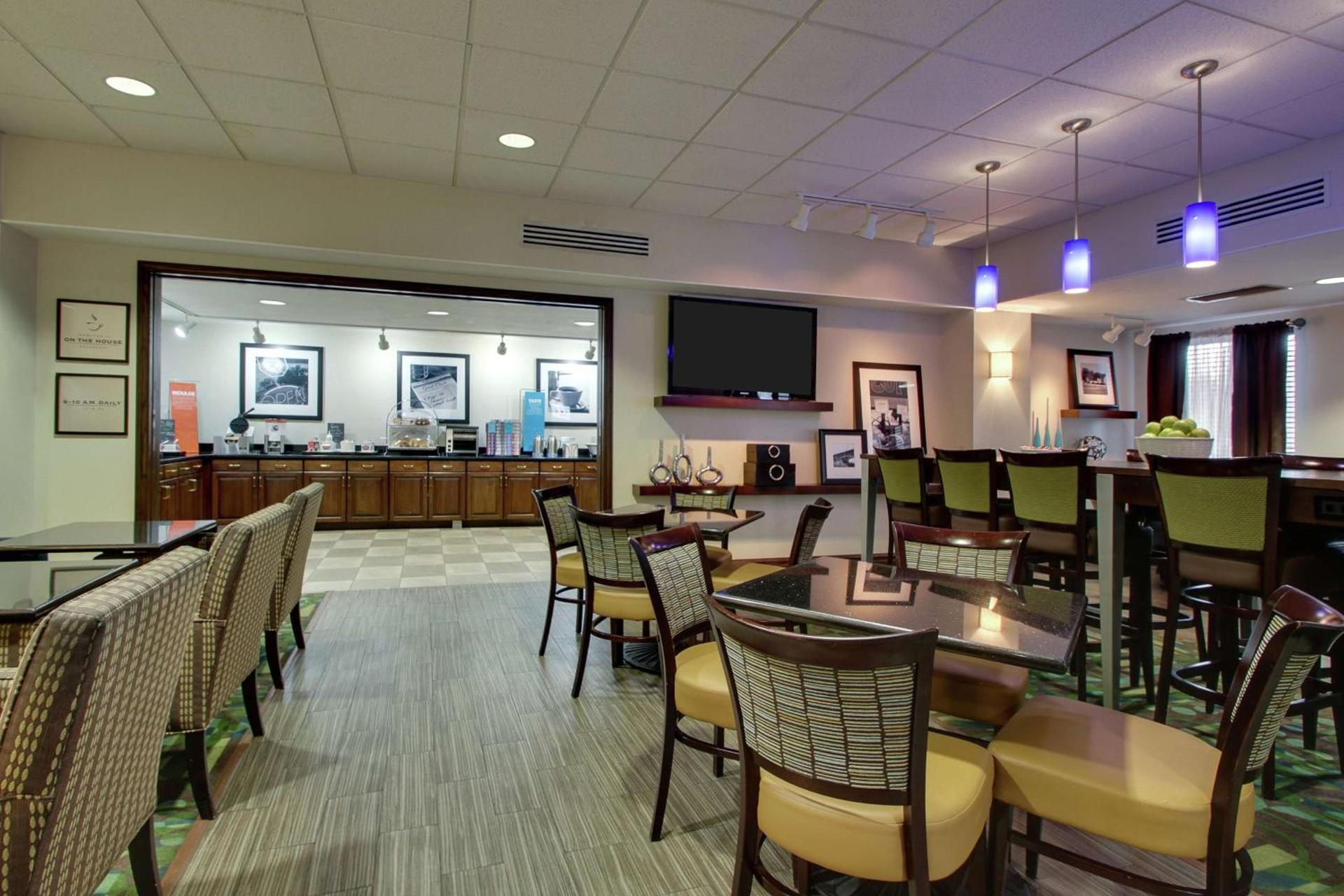 Hampton Inn DuBois photo 15