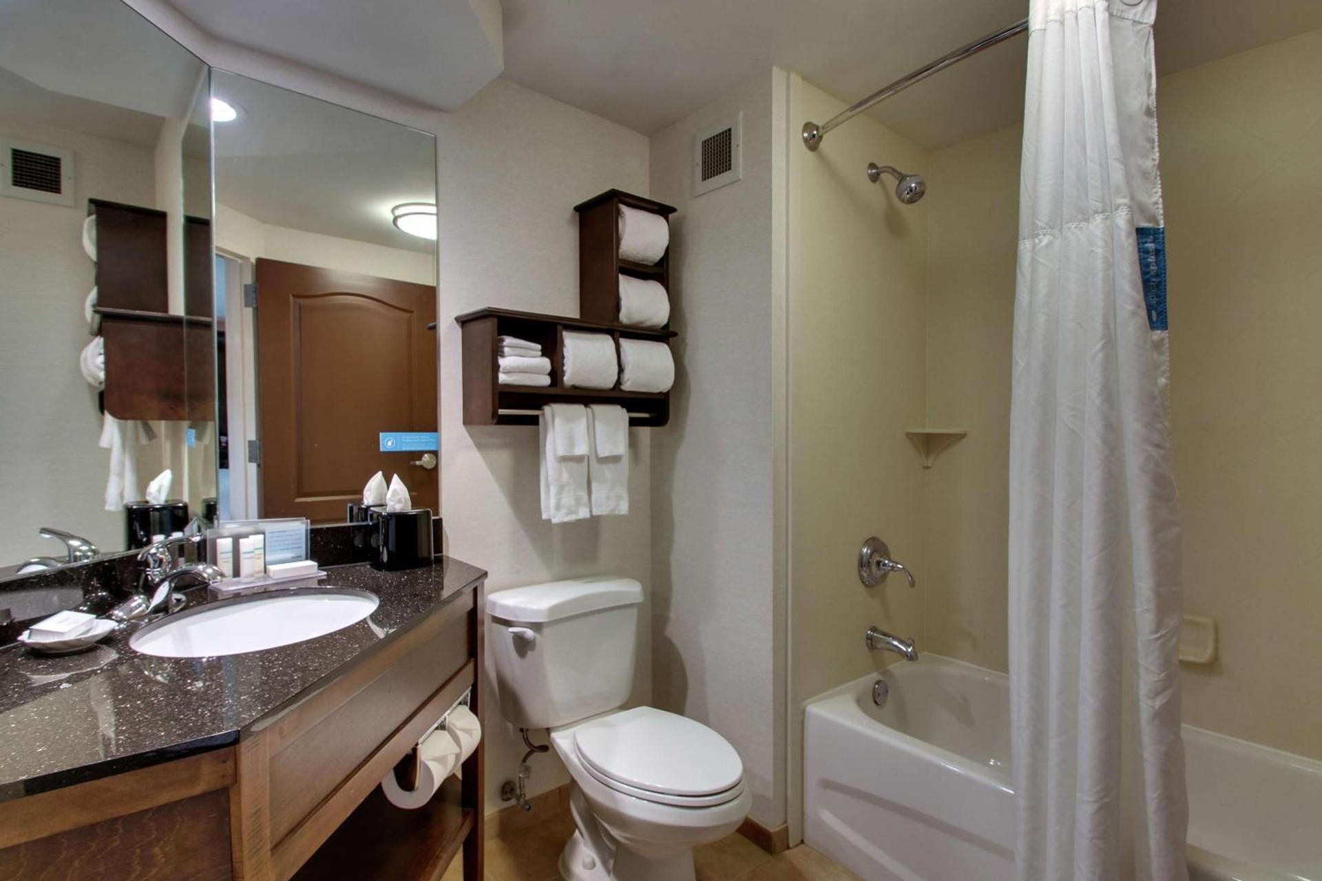 Hampton Inn DuBois photo 30