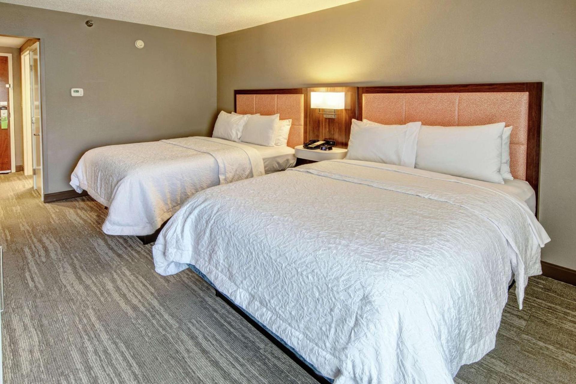 Hampton Inn Elizabeth City photo 17