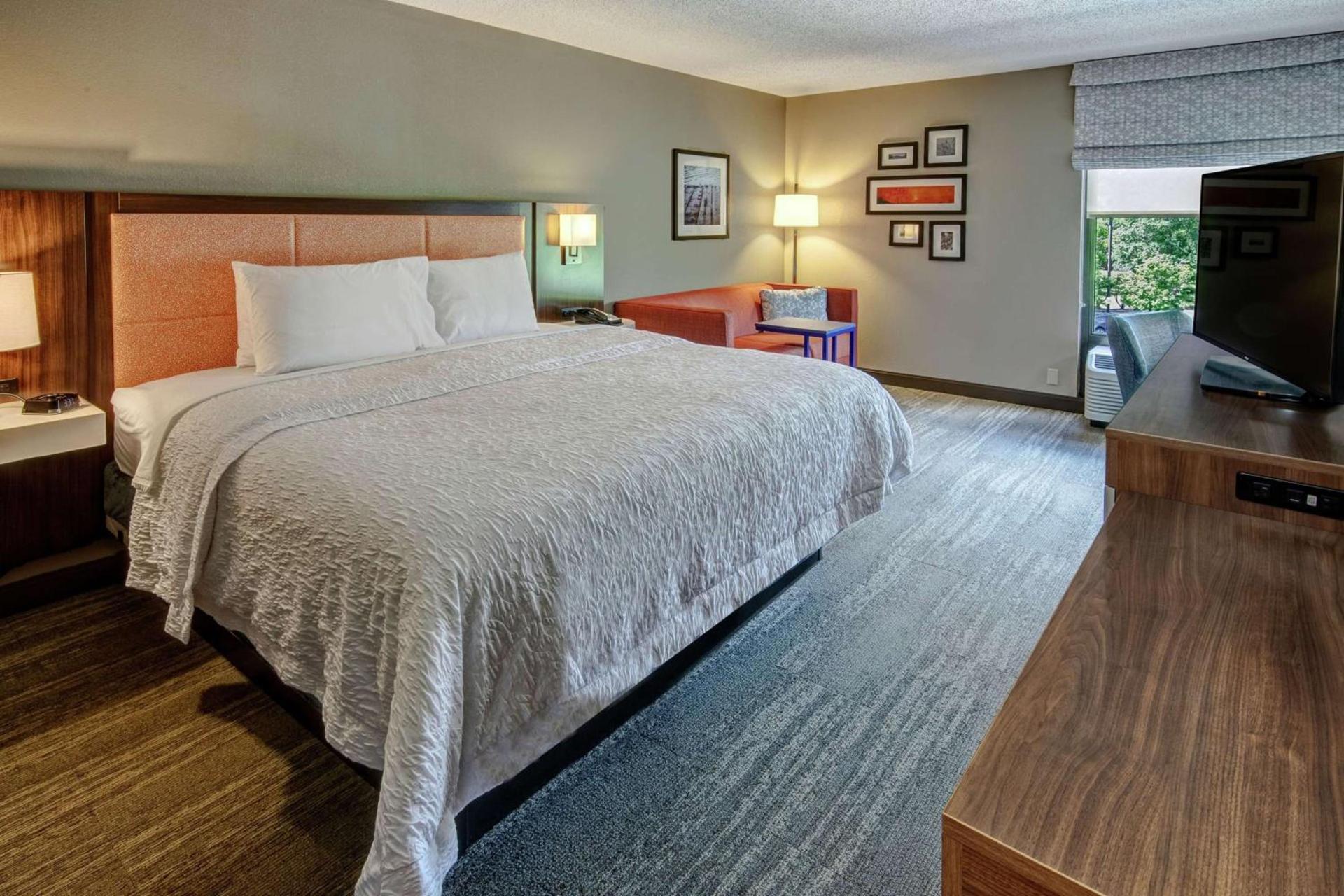 Hampton Inn Elizabeth City photo 19