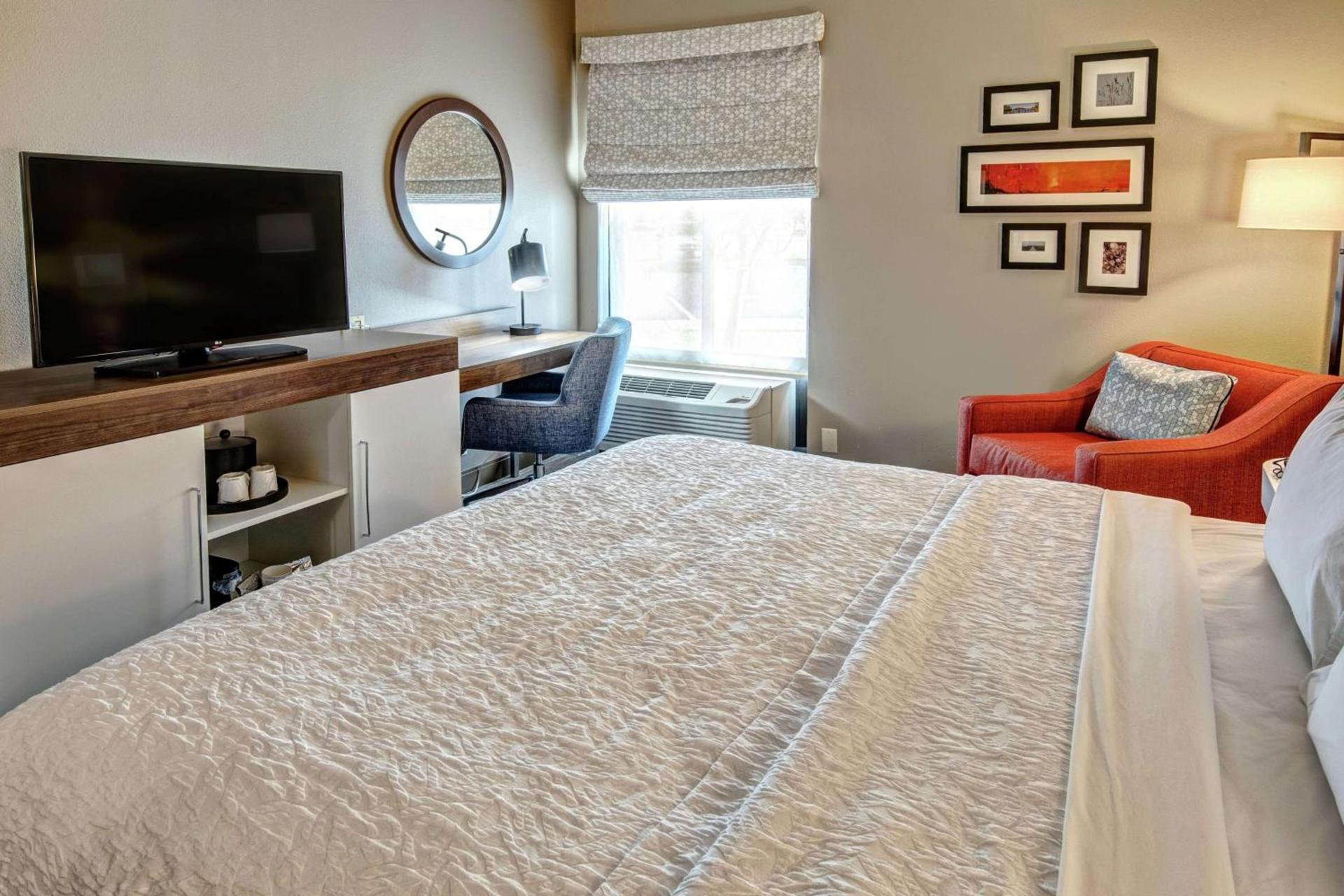 Hampton Inn Elizabeth City photo 20