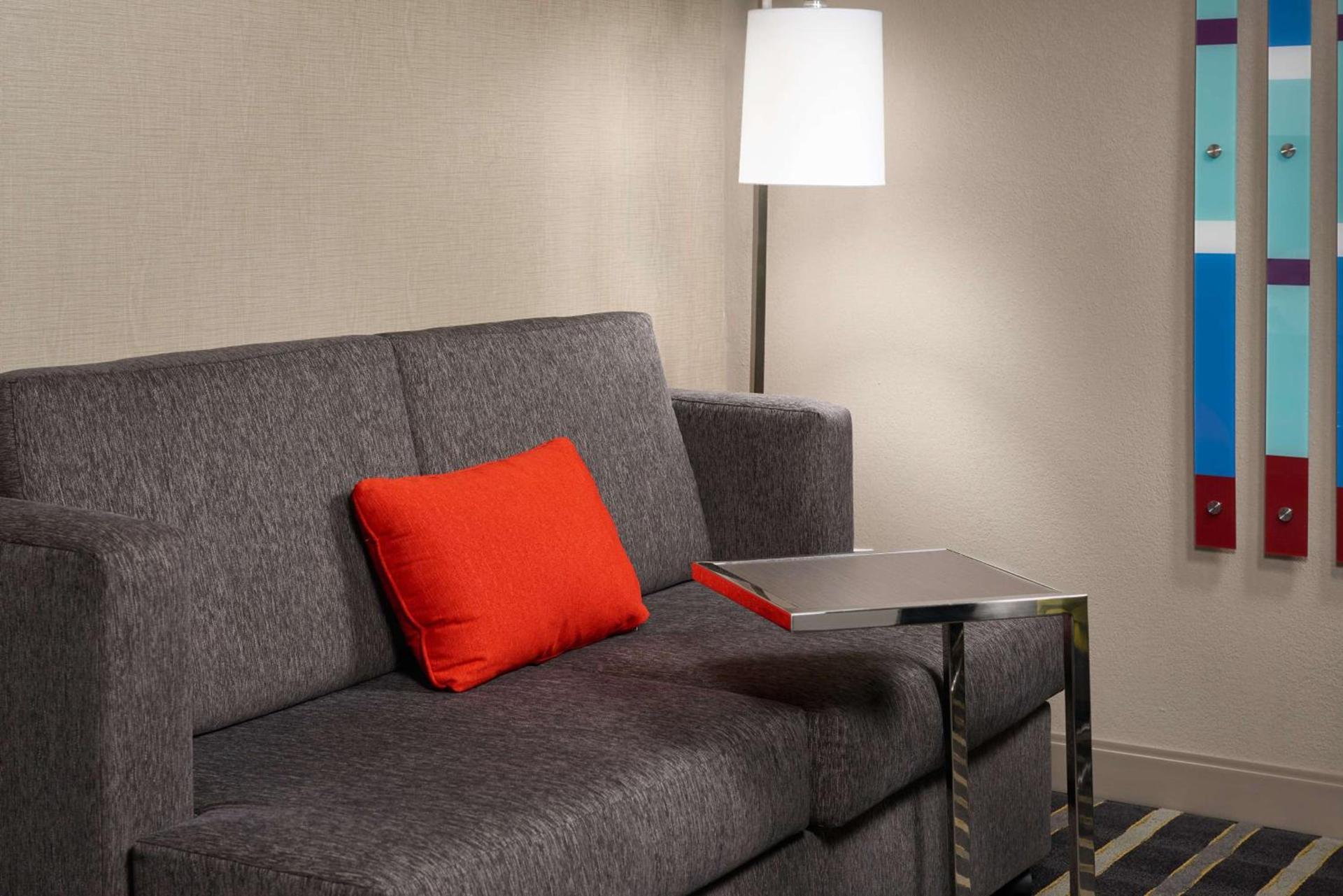 Hampton Inn Eagle Pass photo 24