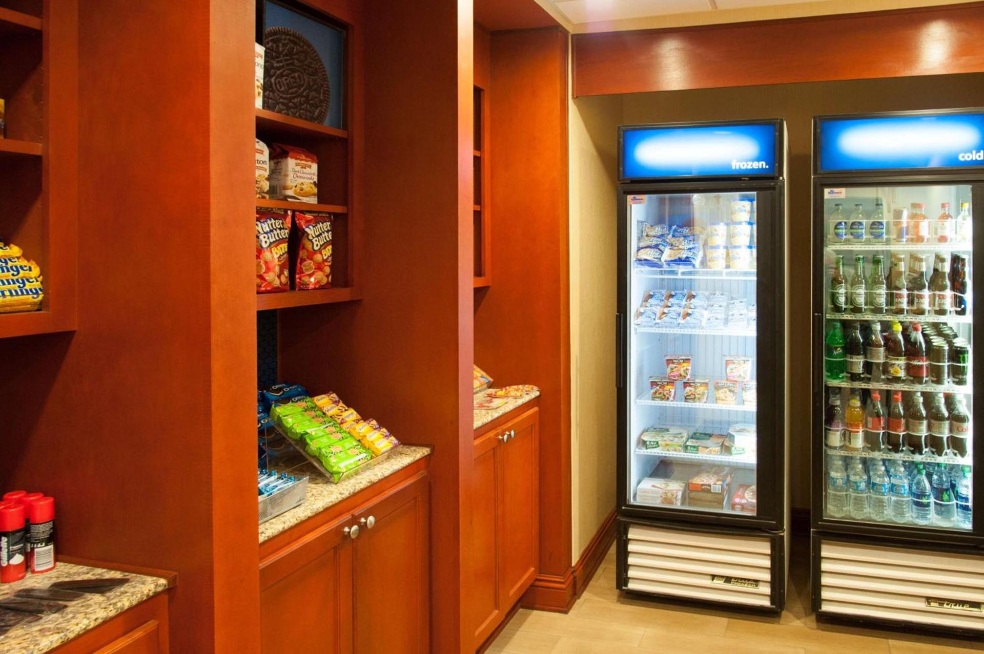 Hampton Inn Enterprise photo 9