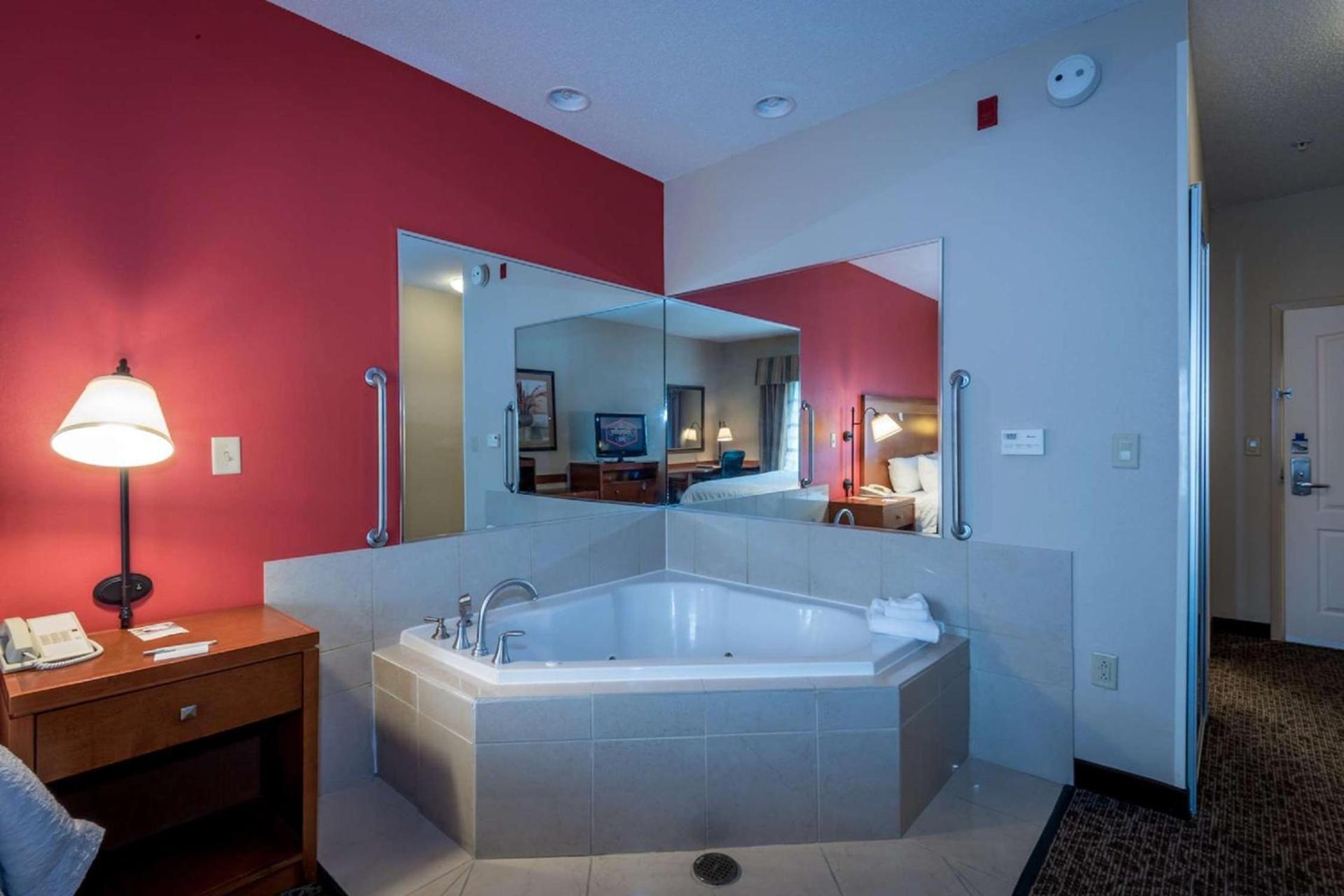 Hampton Inn Enterprise photo 13