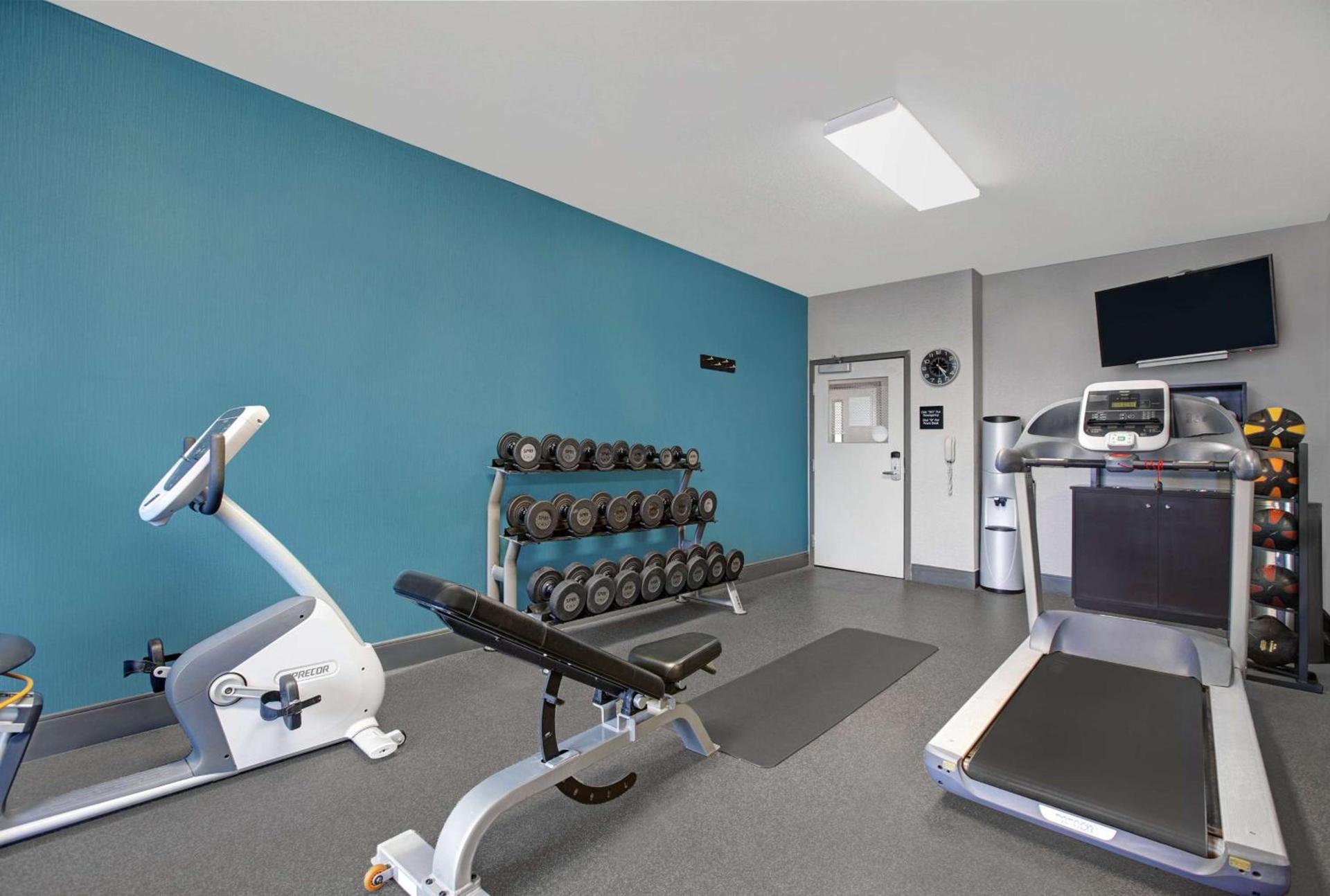 Hampton Inn Keokuk photo 11