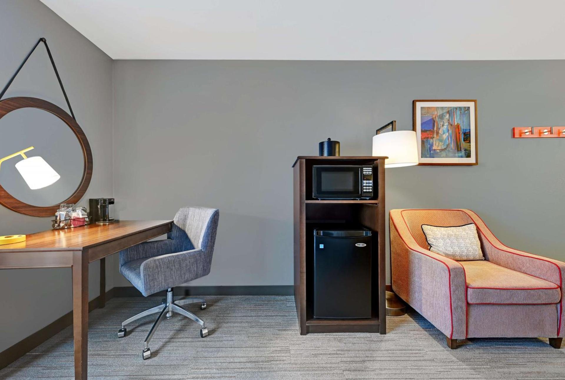 Hampton Inn Farmington photo 29