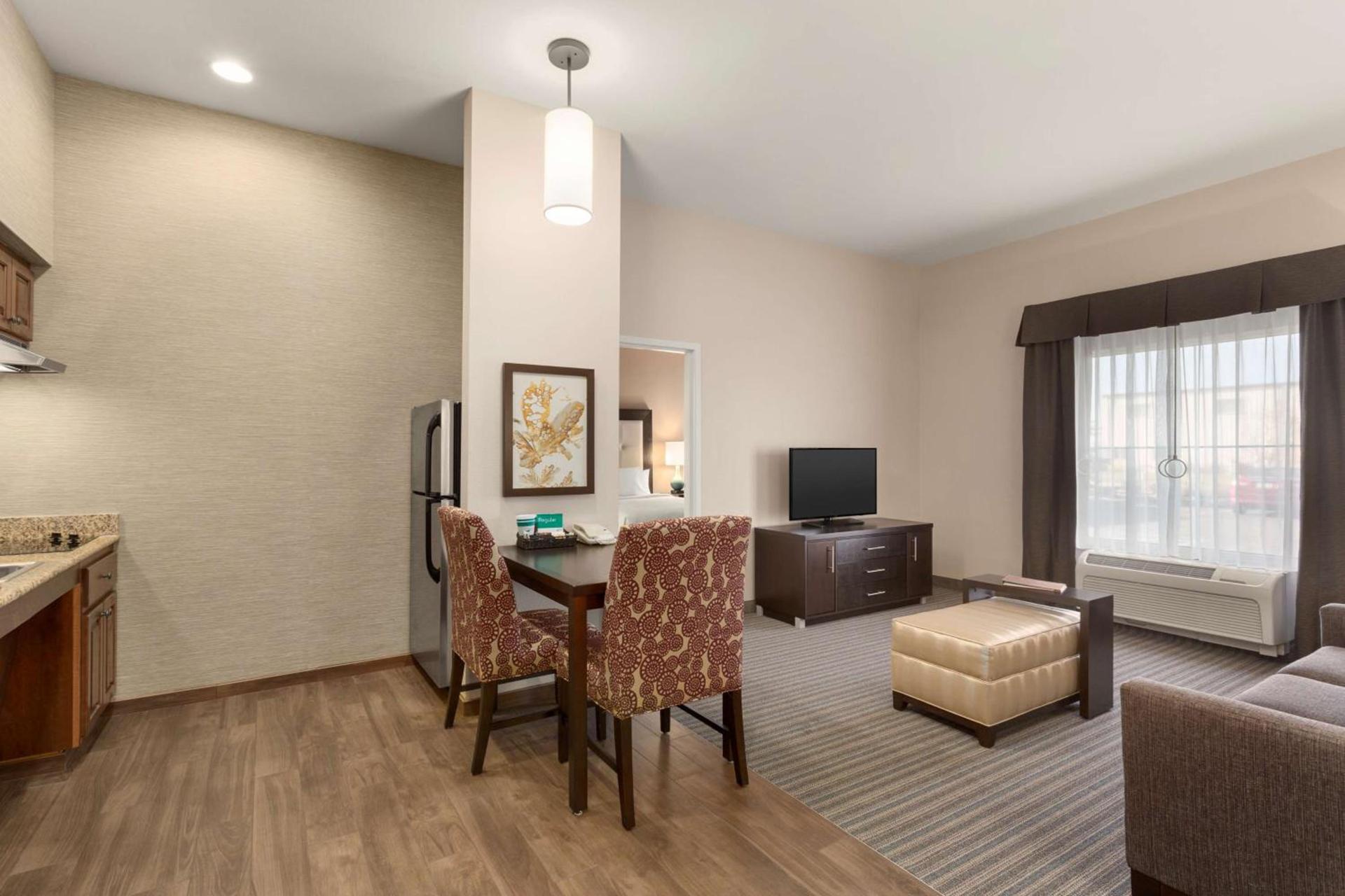 Homewood Suites by Hilton Fargo photo 33