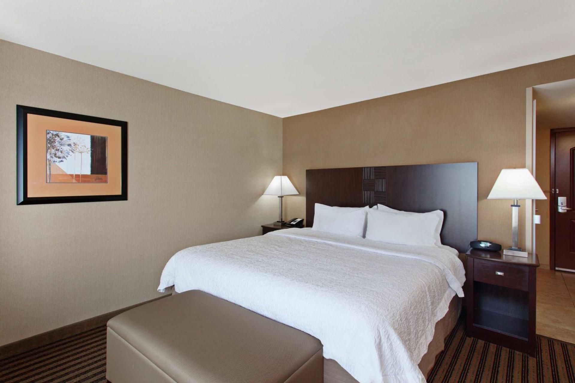 Hampton Inn & Suites Fresno - Northwest photo 20