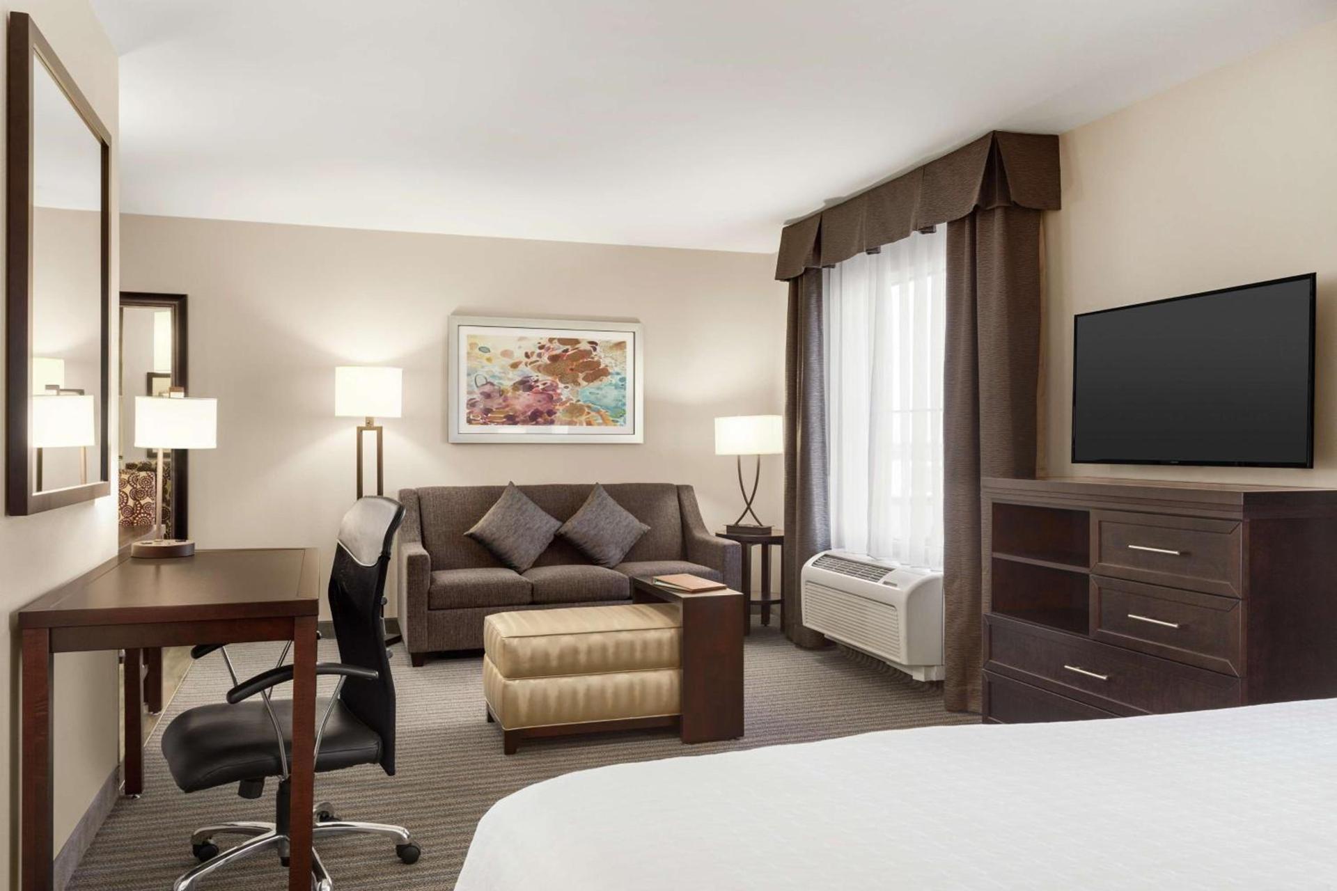 Homewood Suites by Hilton Fargo photo 64