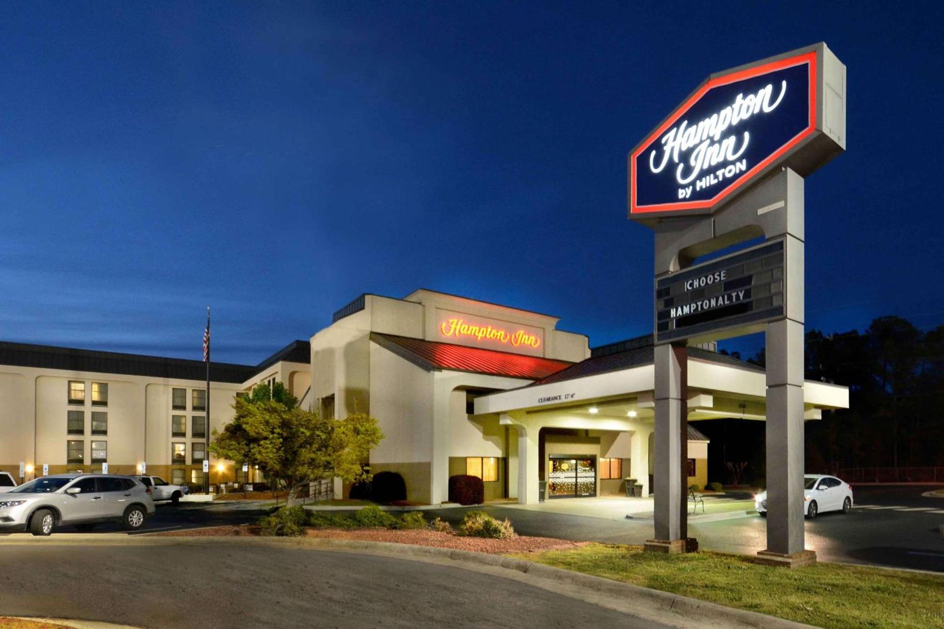 Hampton Inn Fayetteville Fort Bragg photo 1