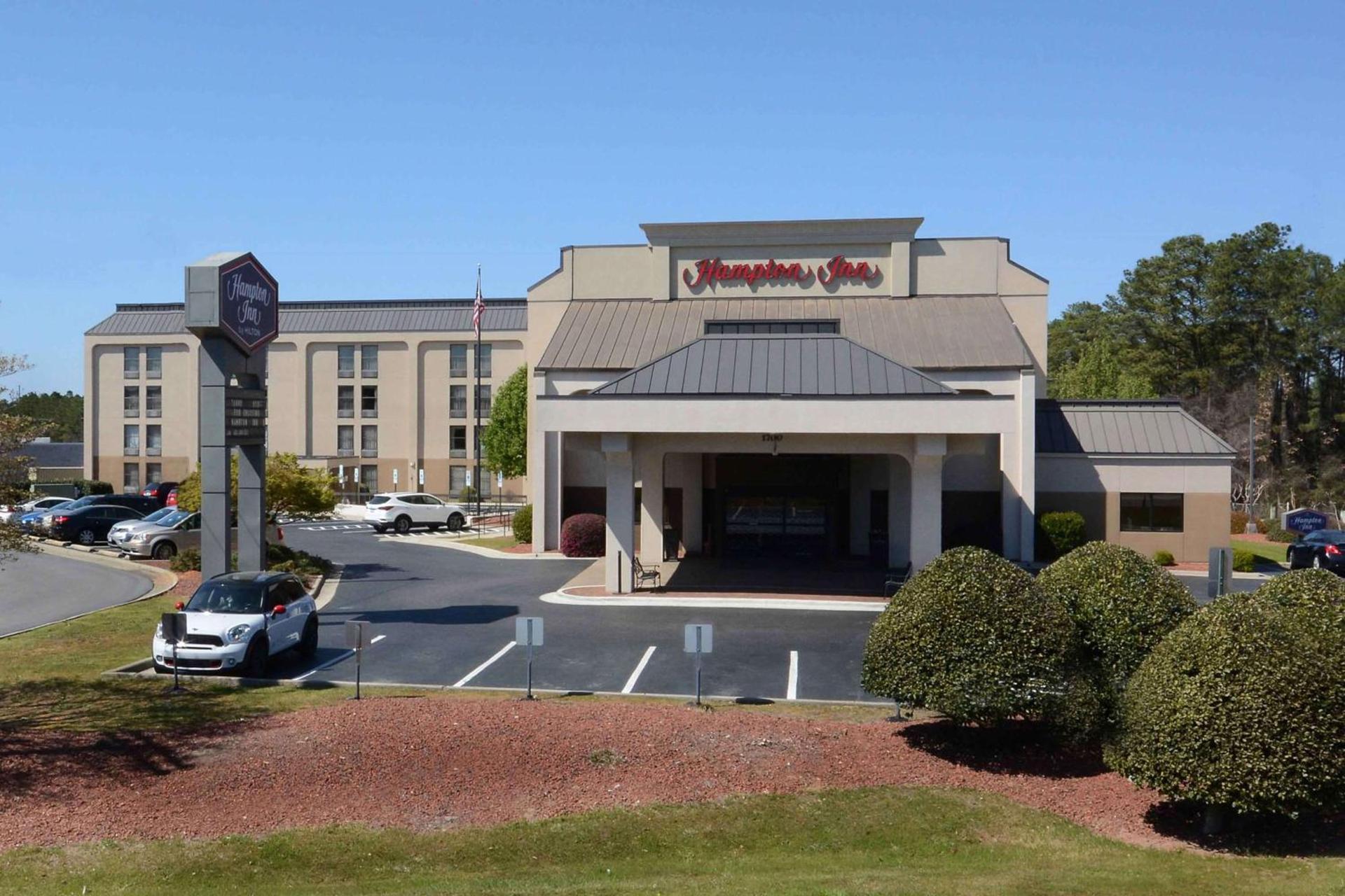 Hampton Inn Fayetteville Fort Bragg photo 4