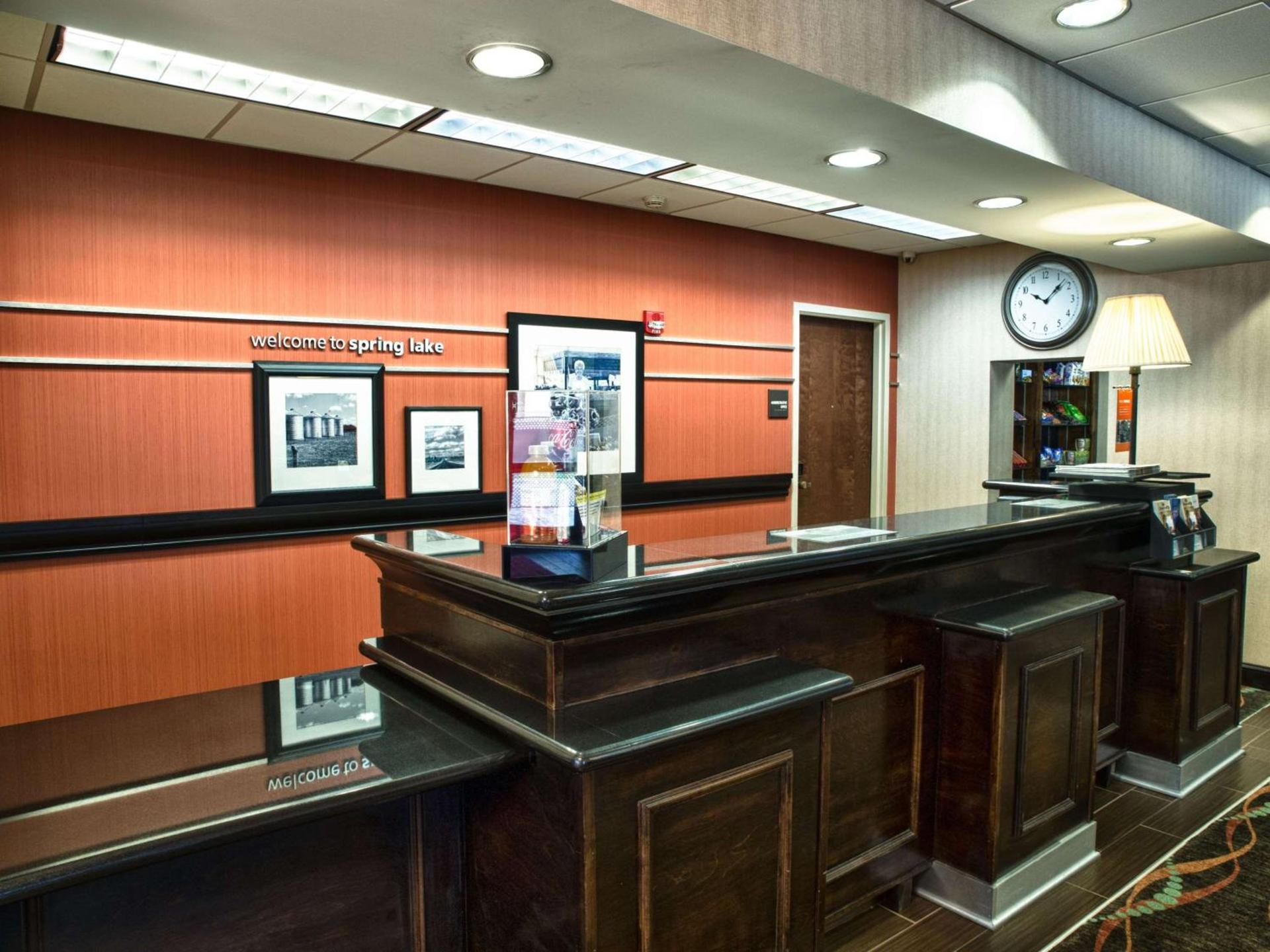 Hampton Inn Spring Lake Fayetteville photo 7