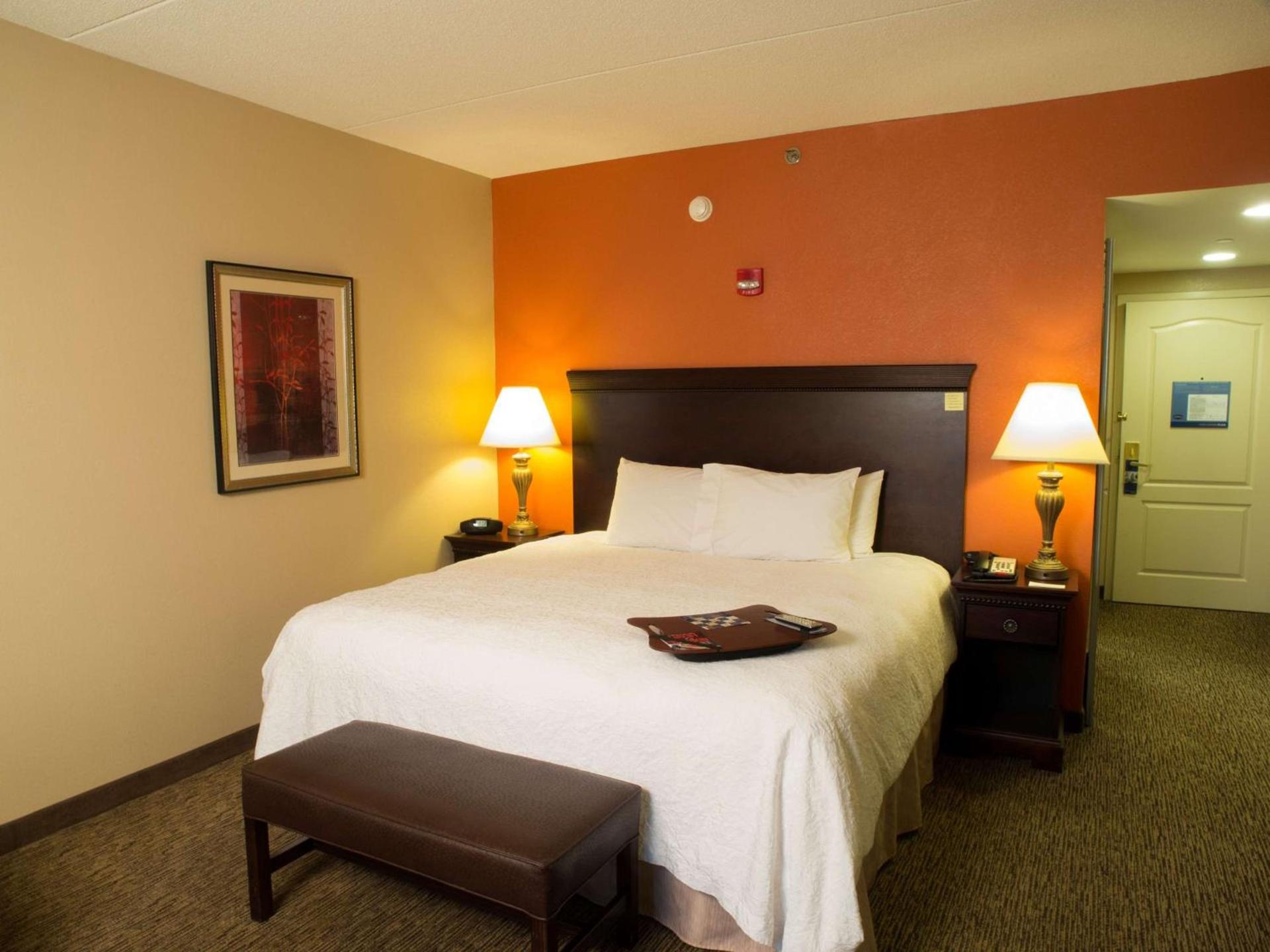 Hampton Inn Spring Lake Fayetteville photo 38
