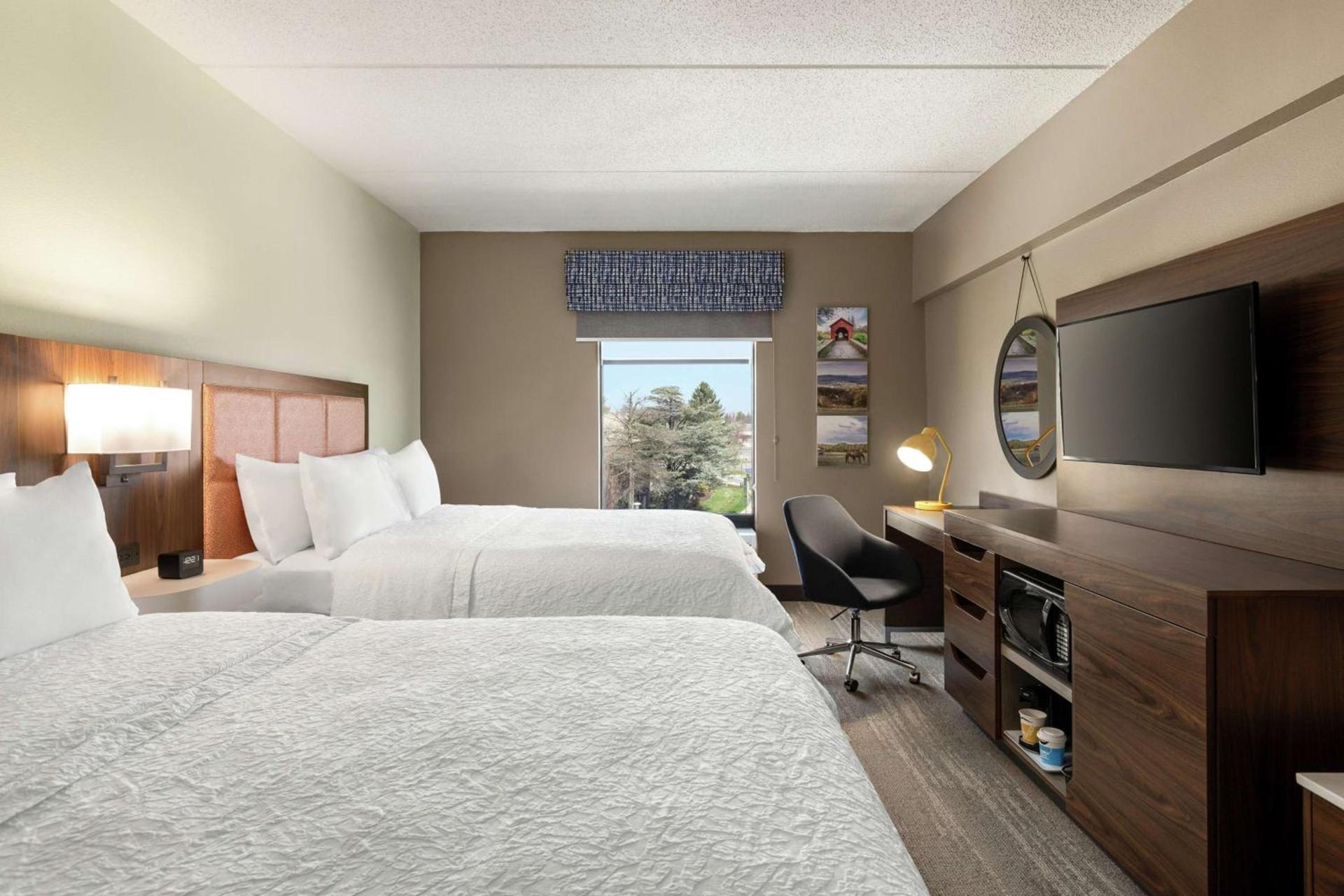 Hampton Inn & Suites Frederick/Fort Detrick photo 20