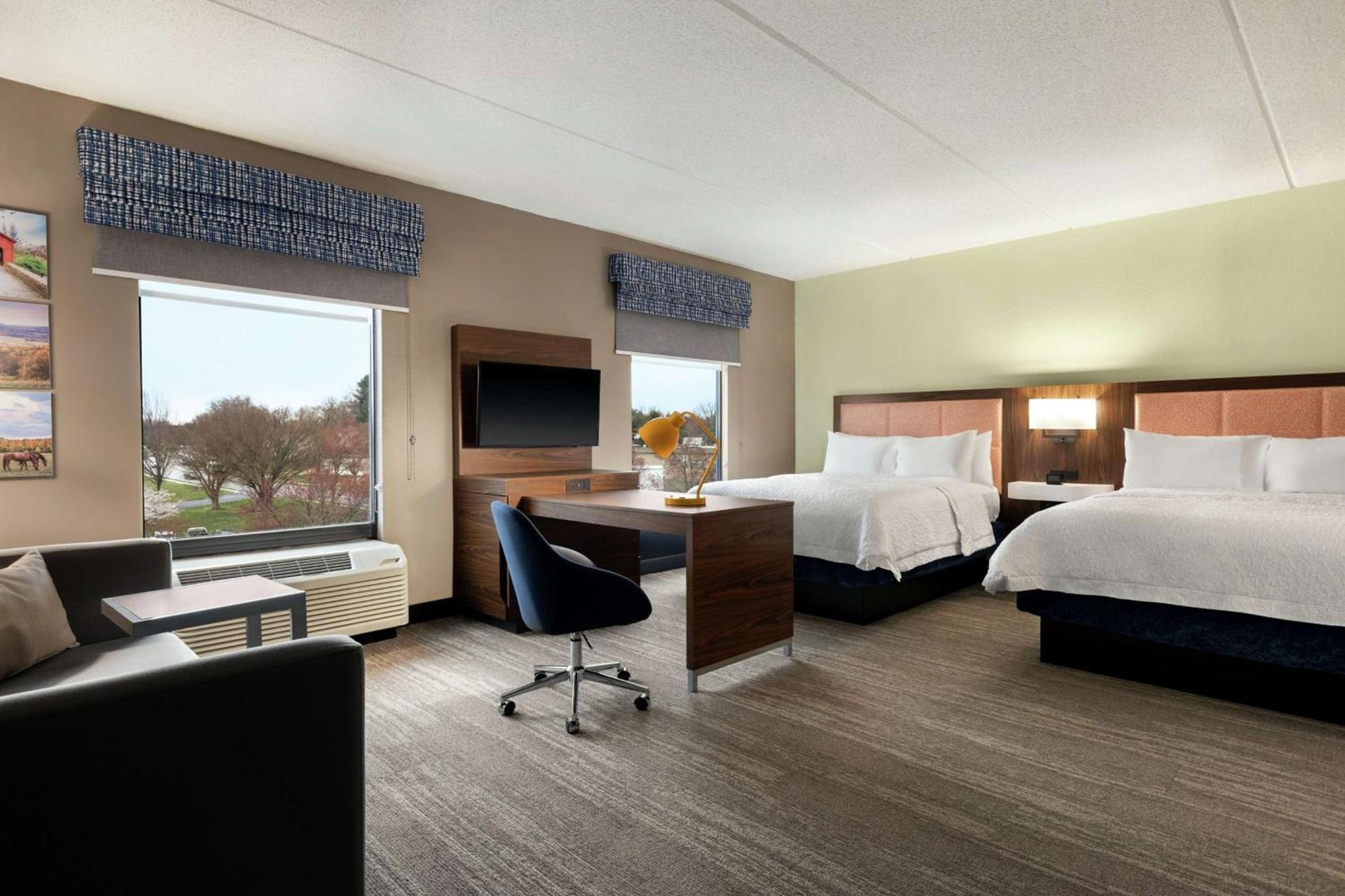 Hampton Inn & Suites Frederick/Fort Detrick photo 27