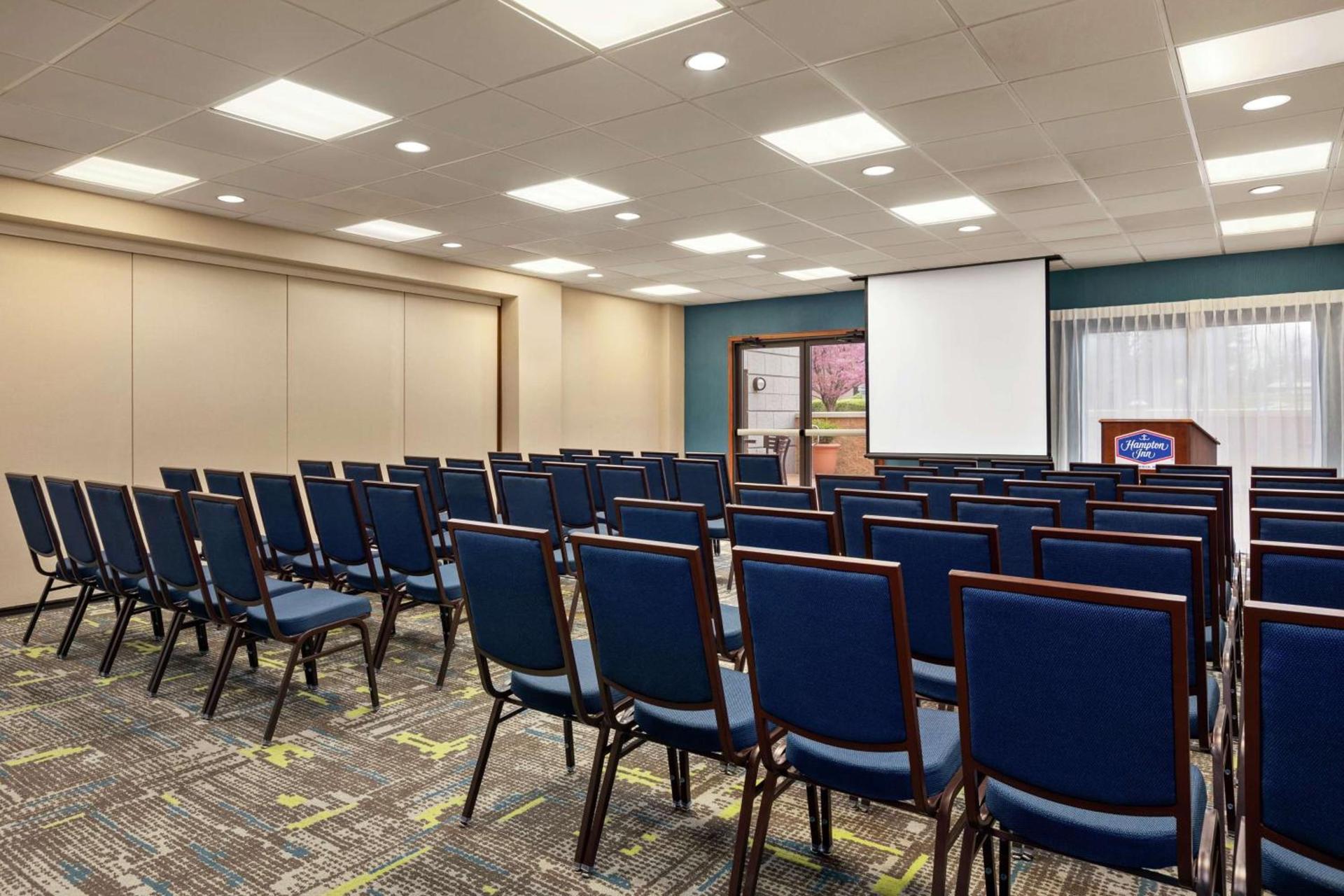 Hampton Inn & Suites Frederick/Fort Detrick photo 37