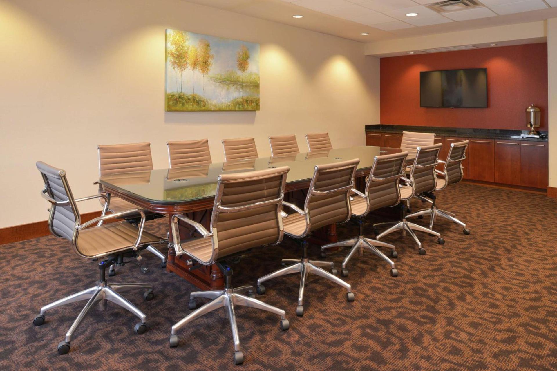 Hampton Inn Frederick photo 50