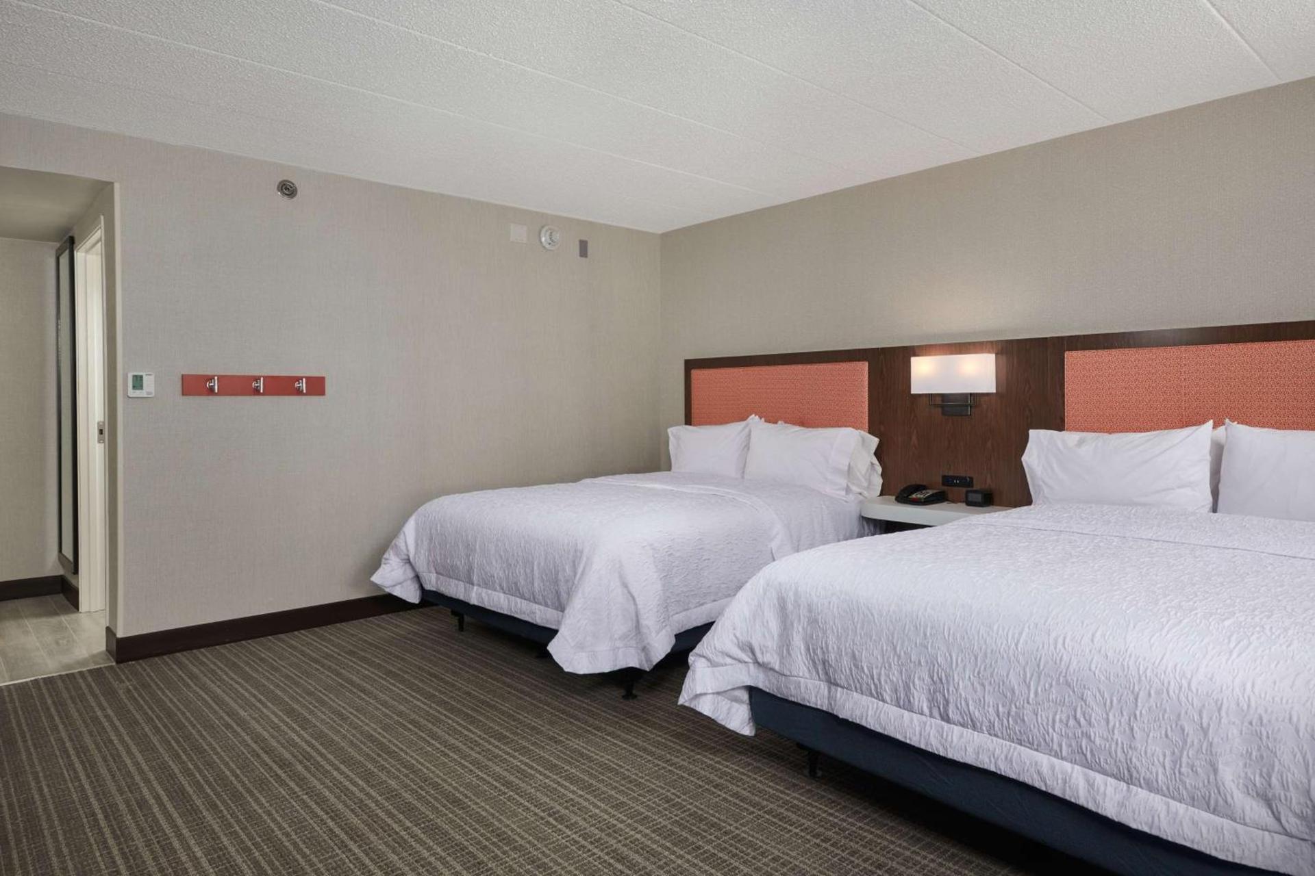 Hampton Inn Fairfax City photo 12