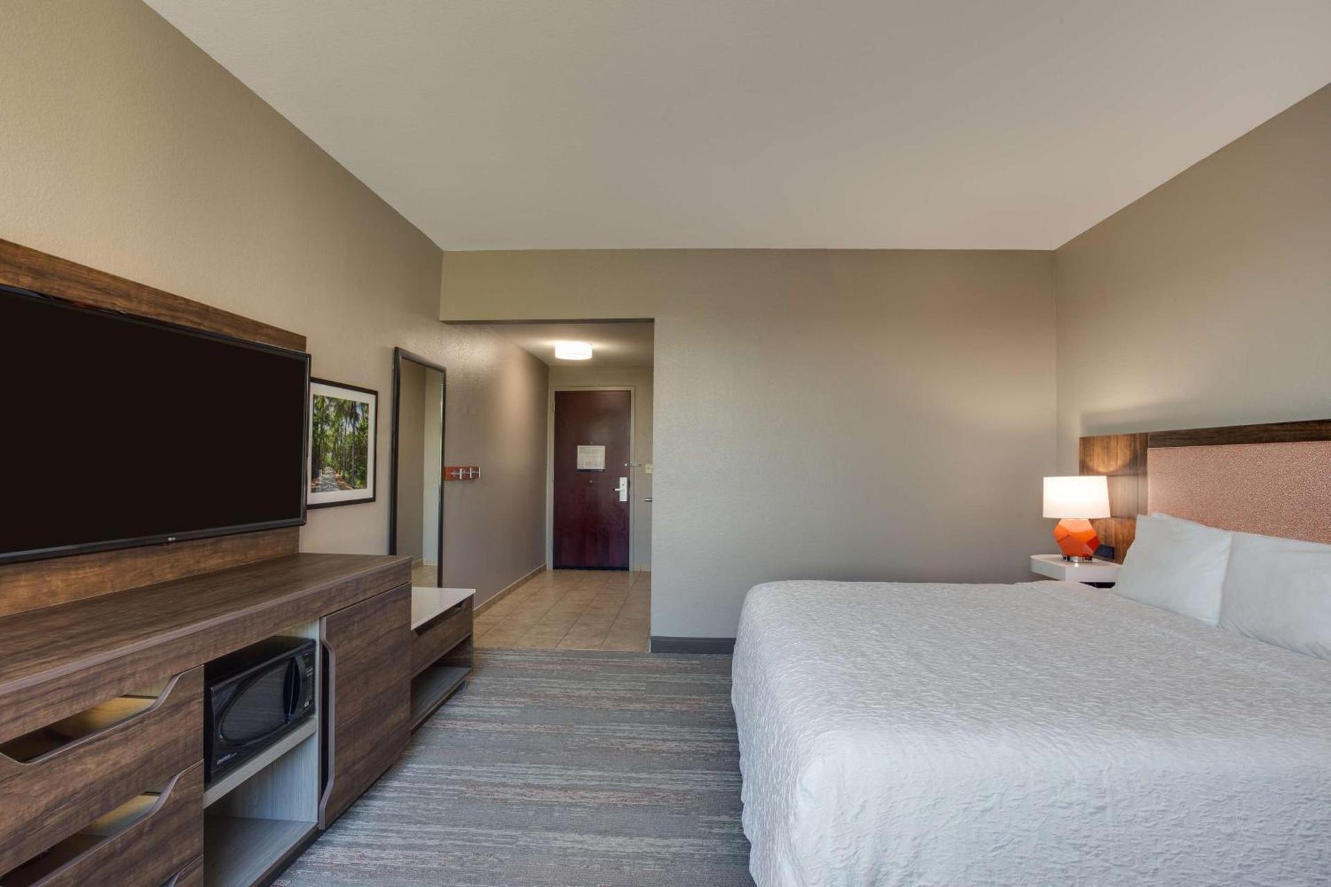 Hampton Inn & Suites Fort Lauderdale - Miramar photo 25