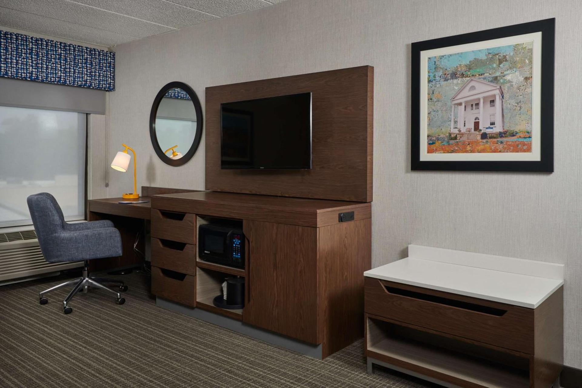Hampton Inn Fairfax City photo 25