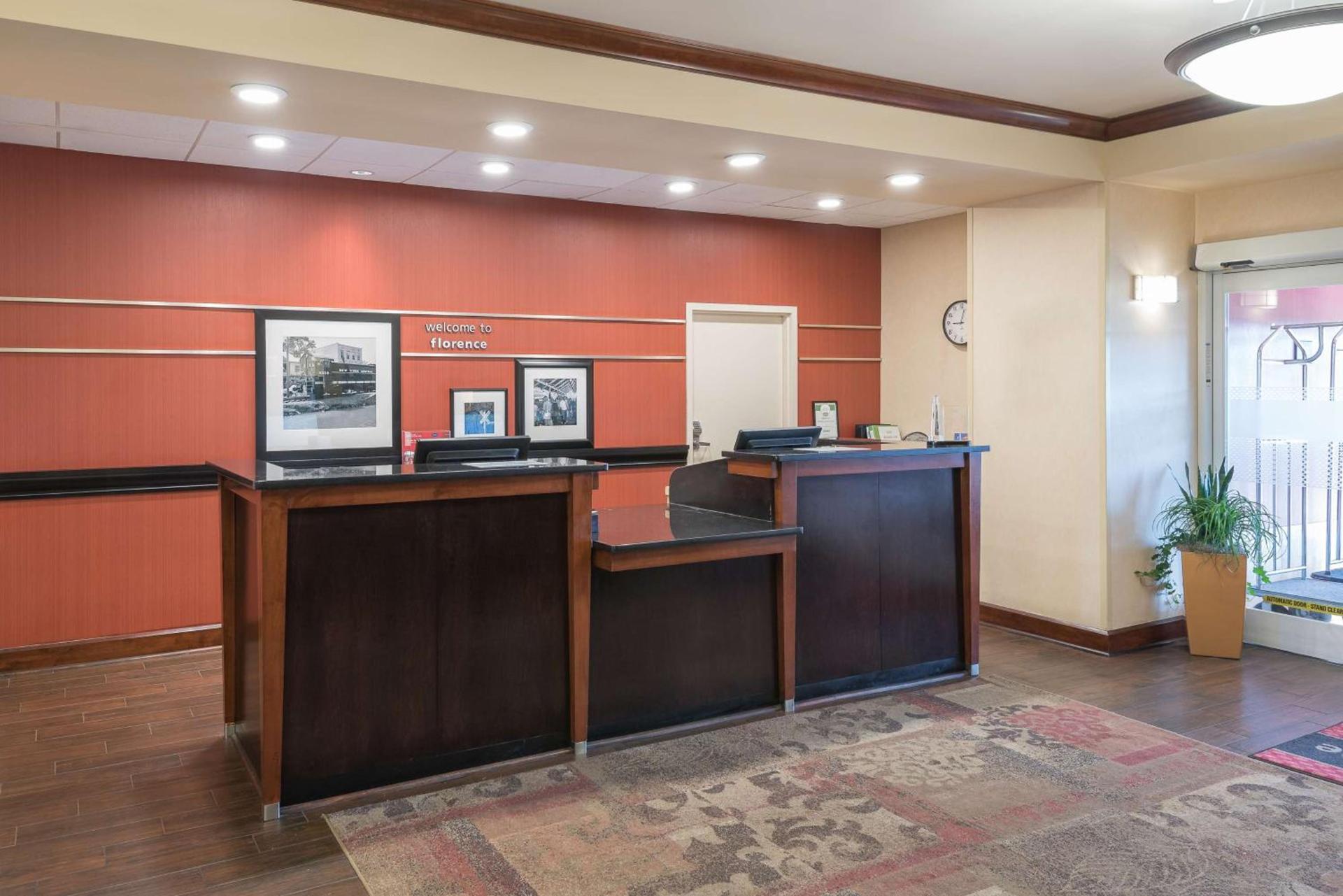 Hampton Inn & Suites Florence-North-I-95 photo 6