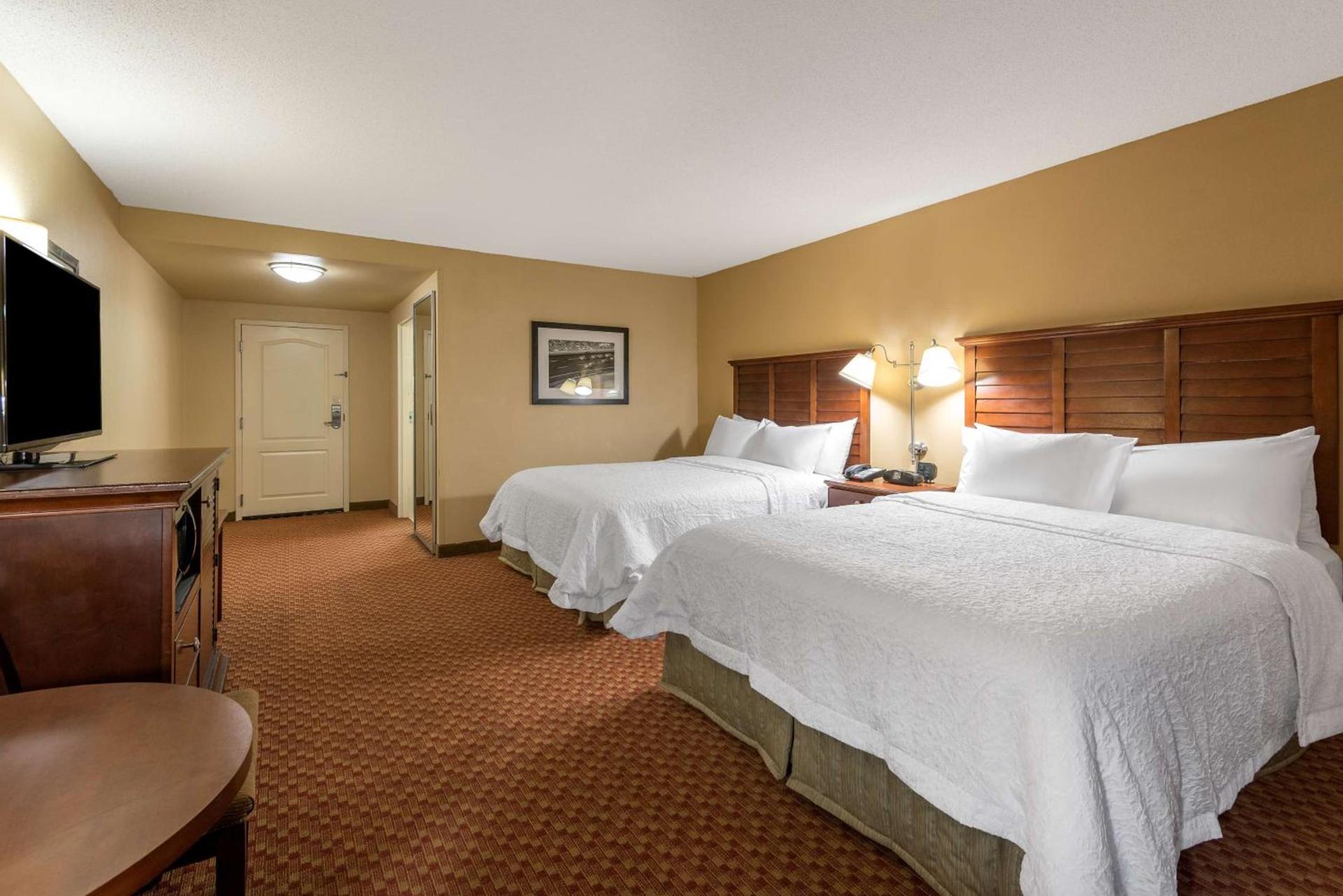 Hampton Inn & Suites Florence-North-I-95 photo 18