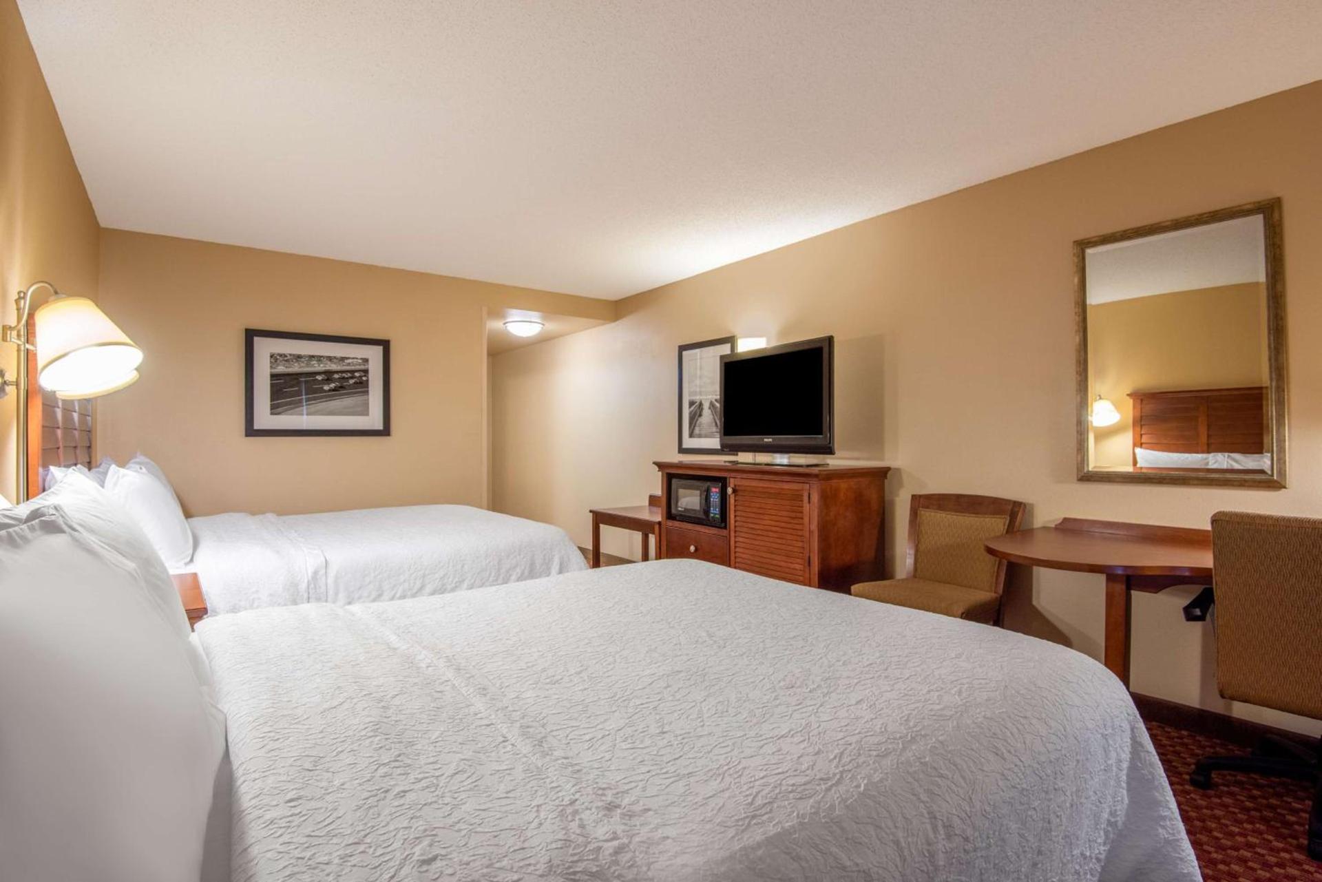 Hampton Inn & Suites Florence-North-I-95 photo 25