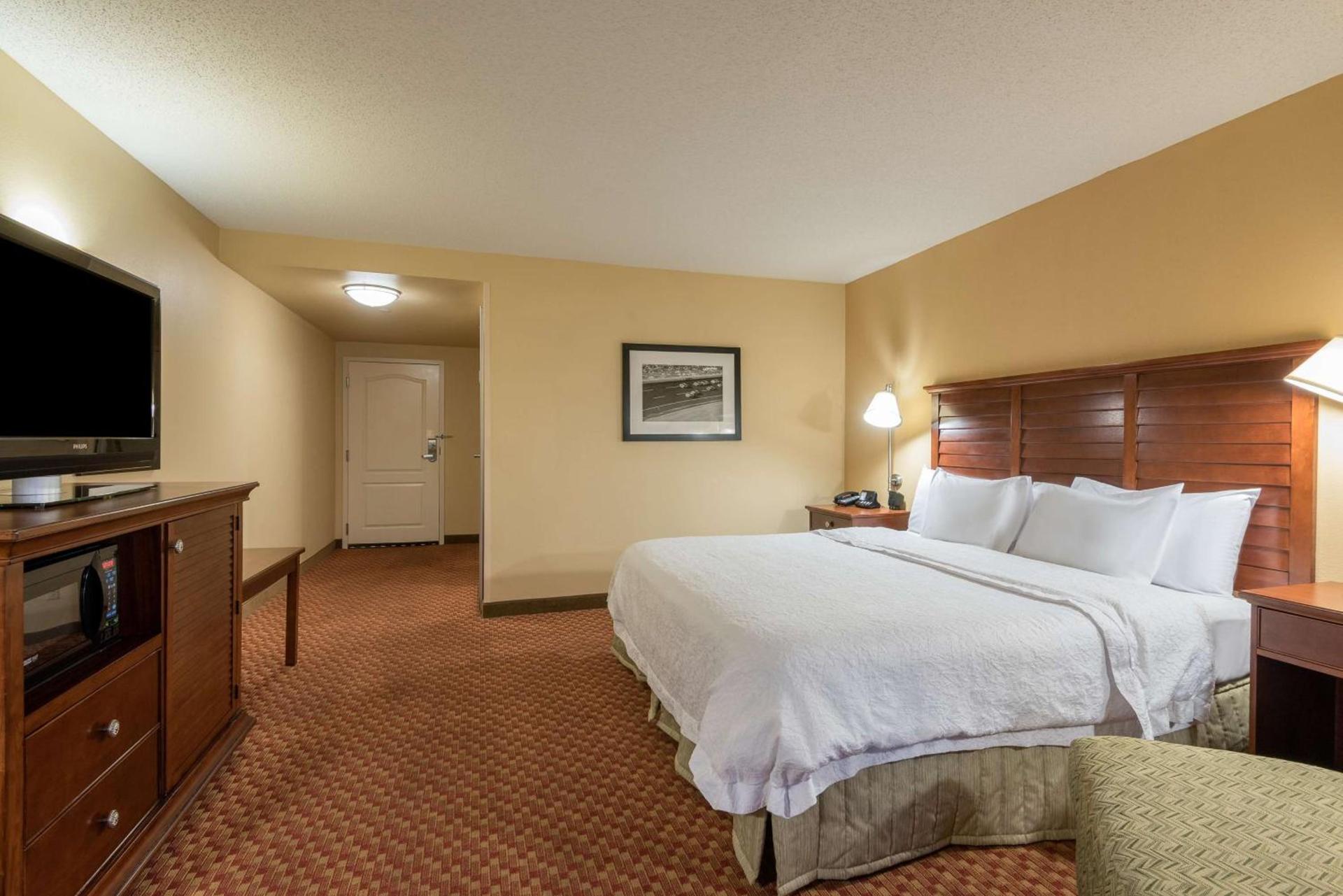 Hampton Inn & Suites Florence-North-I-95 photo 30