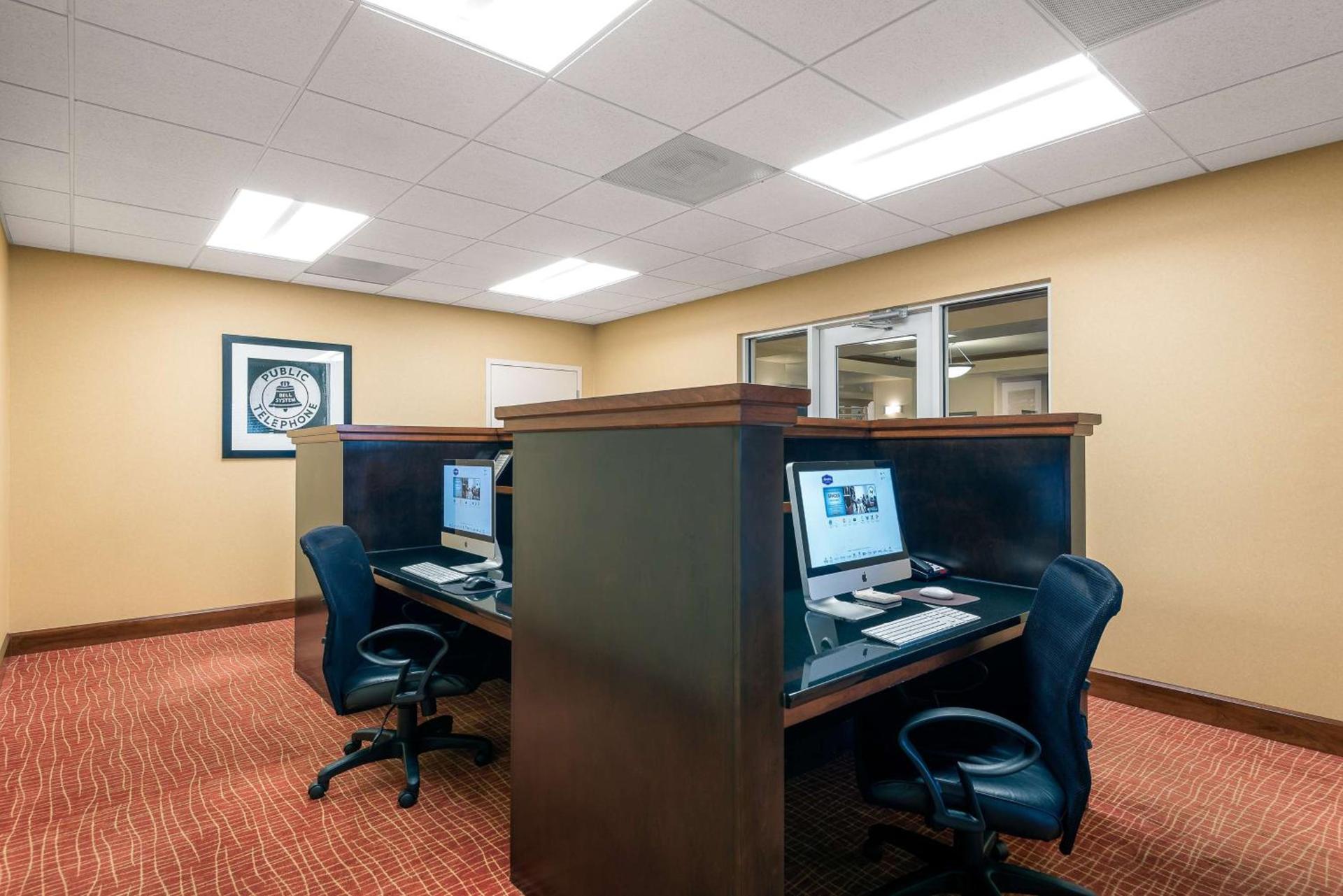 Hampton Inn & Suites Florence-North-I-95 photo 41
