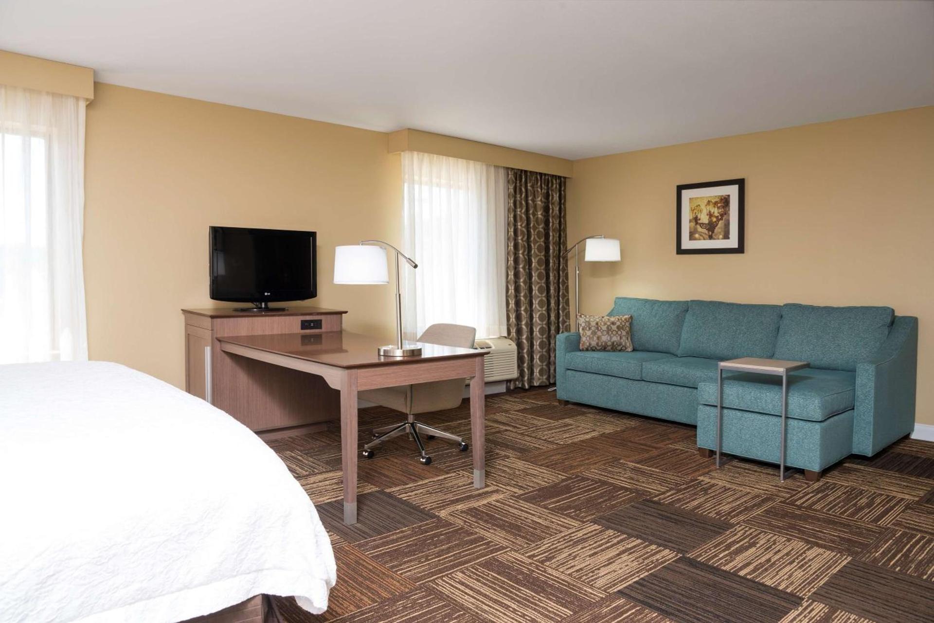 Hampton Inn & Suites Fremont photo 31
